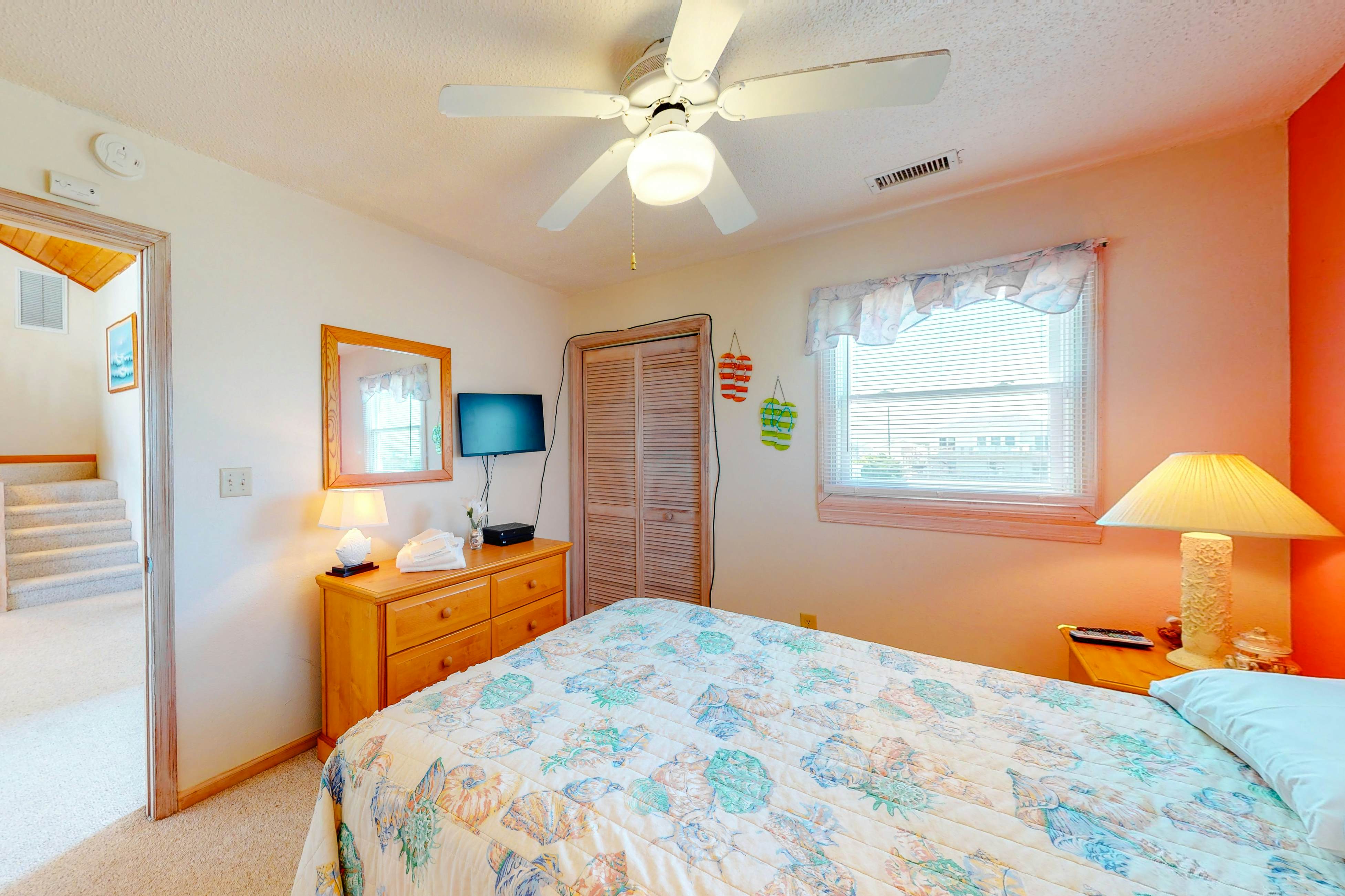 AV428 Patti's Place 428