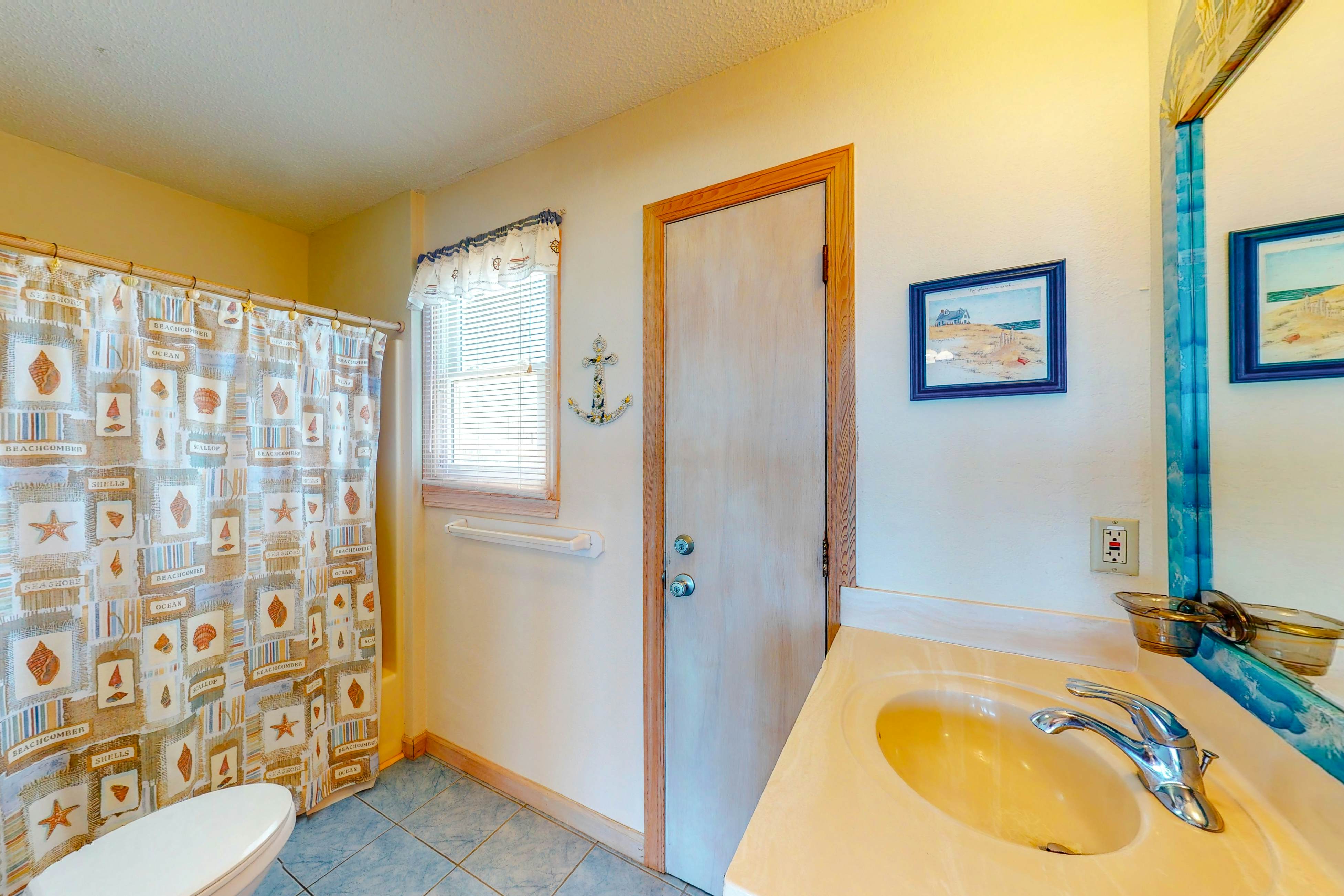 AV428 Patti's Place 428