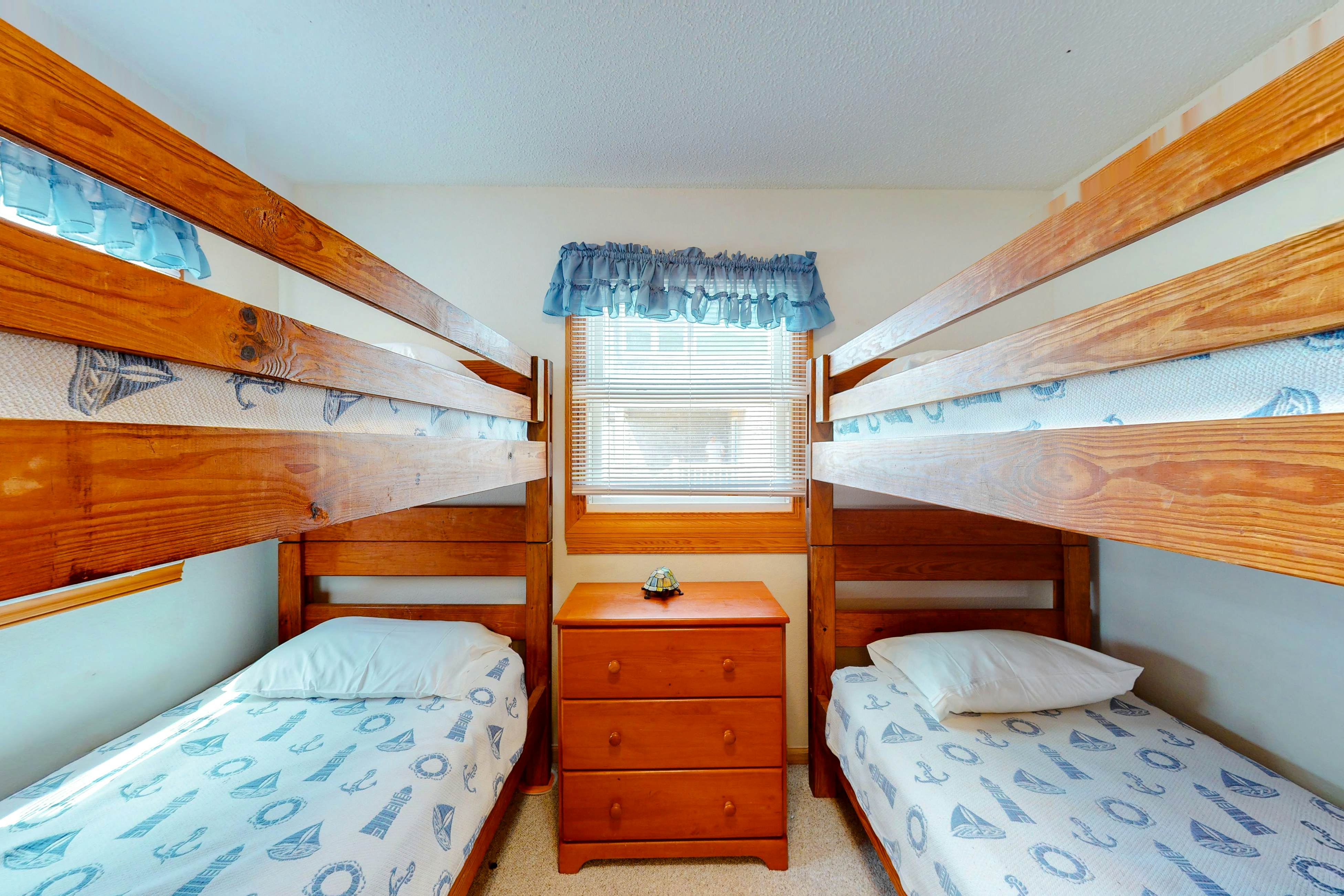 AV428 Patti's Place 428