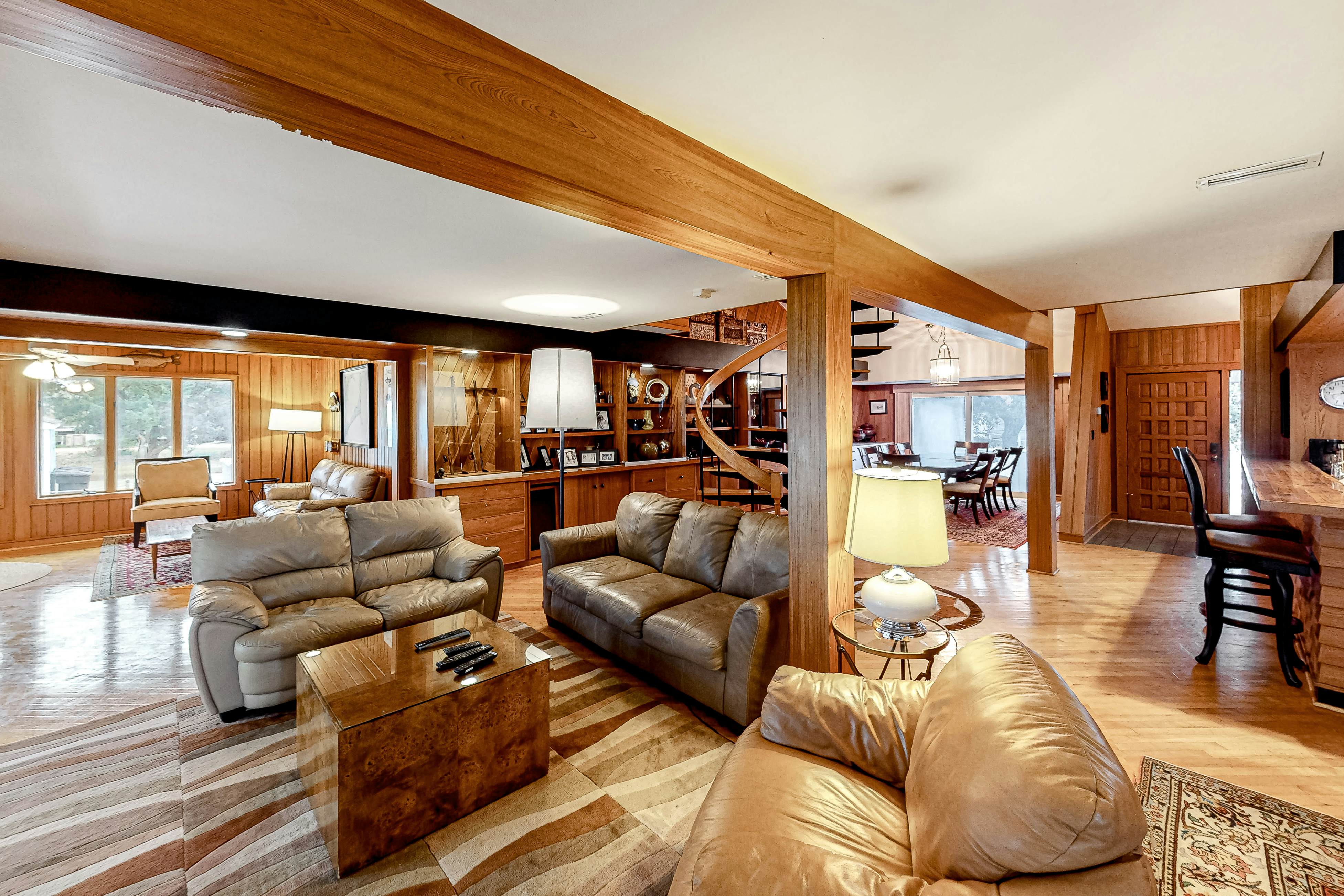 SO01 Hunt and Gather