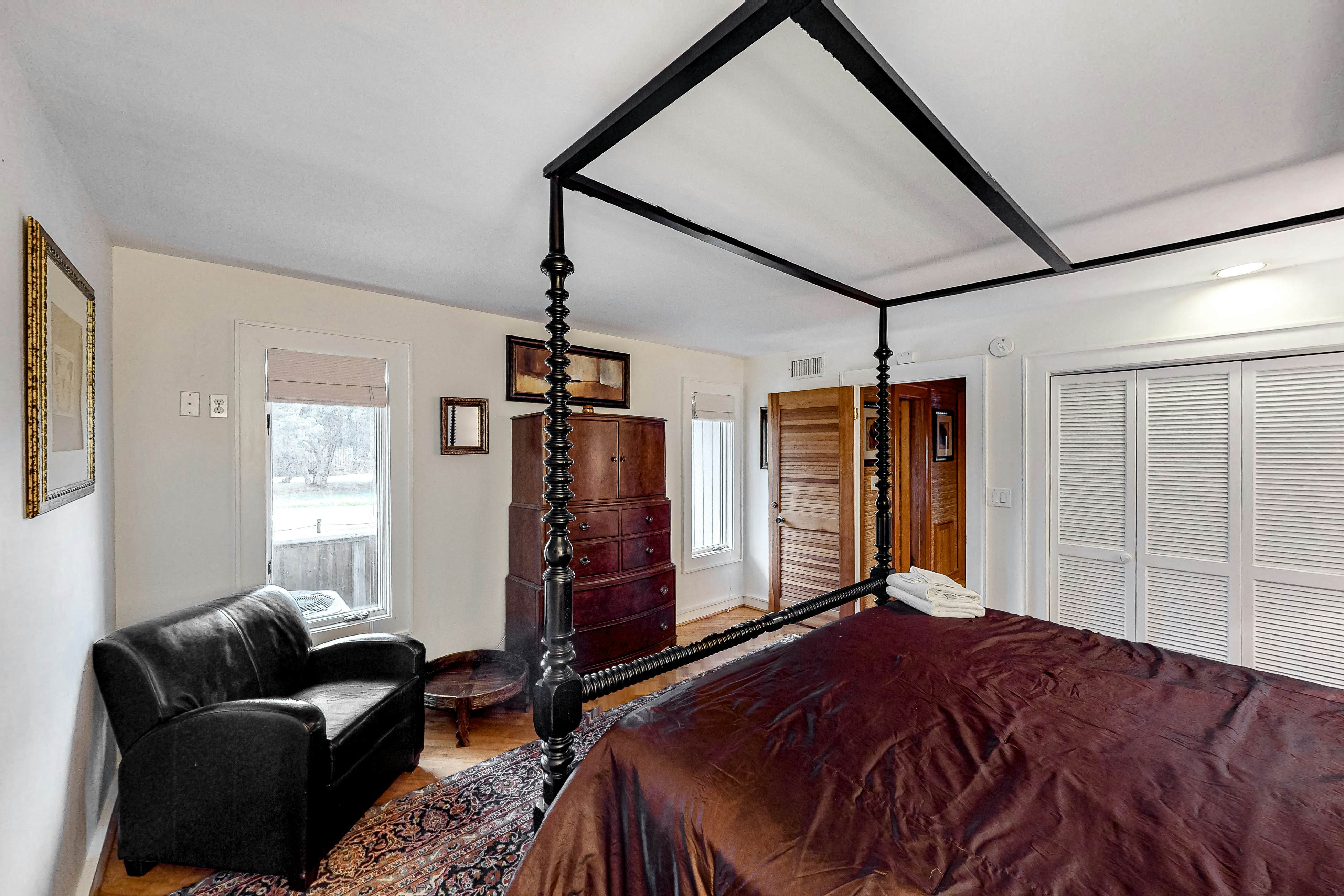 SO01 Hunt and Gather