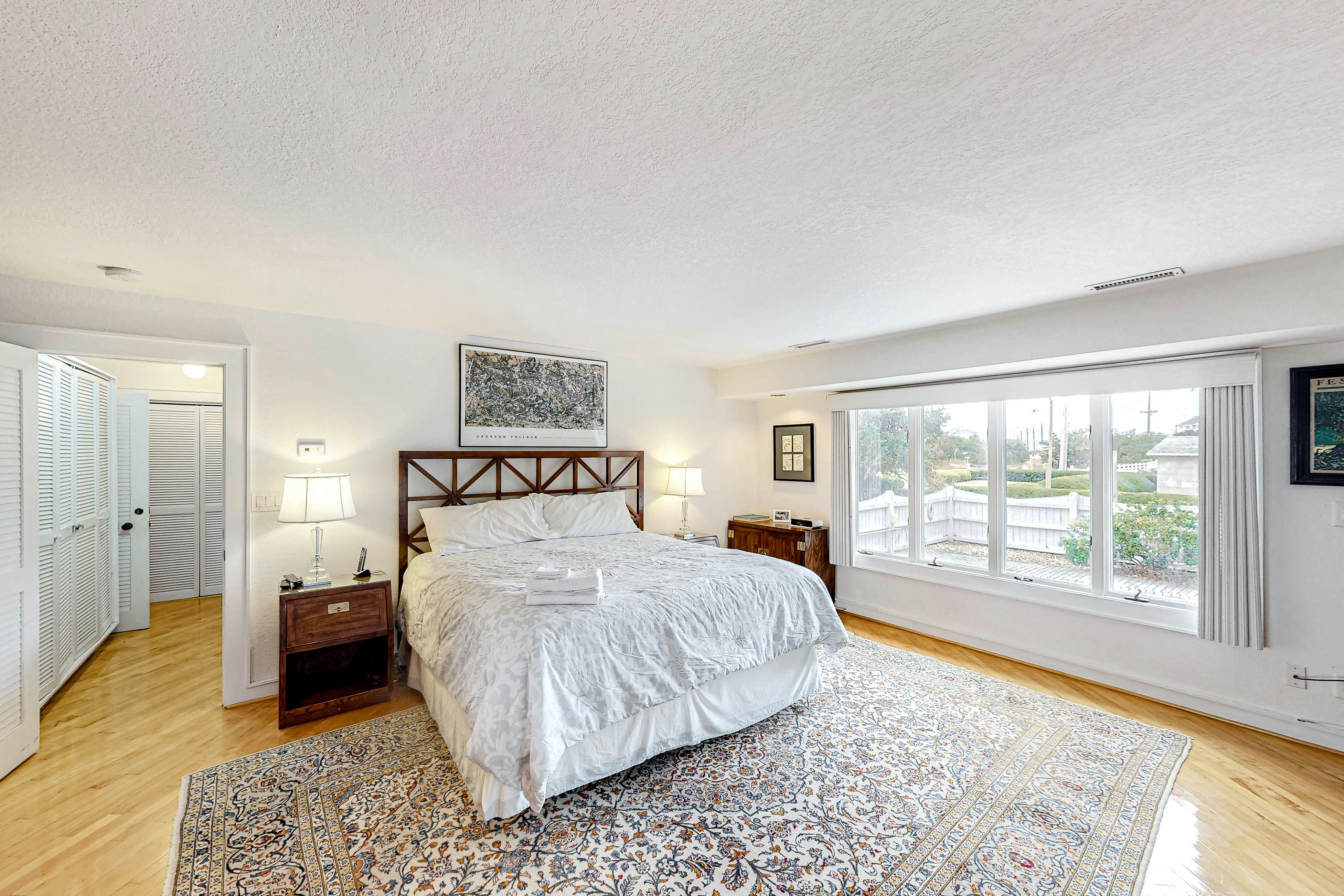 SO01 Hunt and Gather