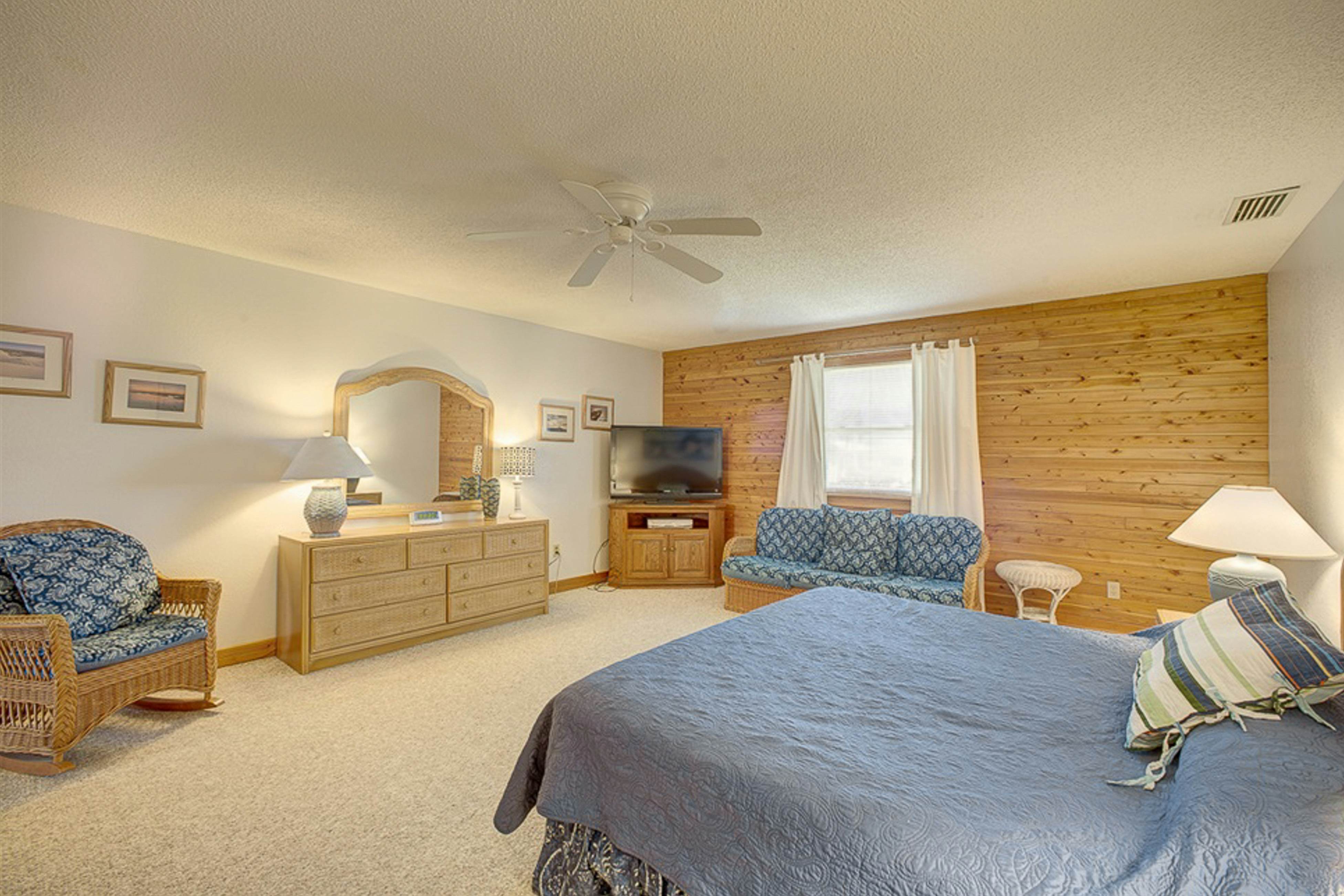 AV319 Pelican Watch 319