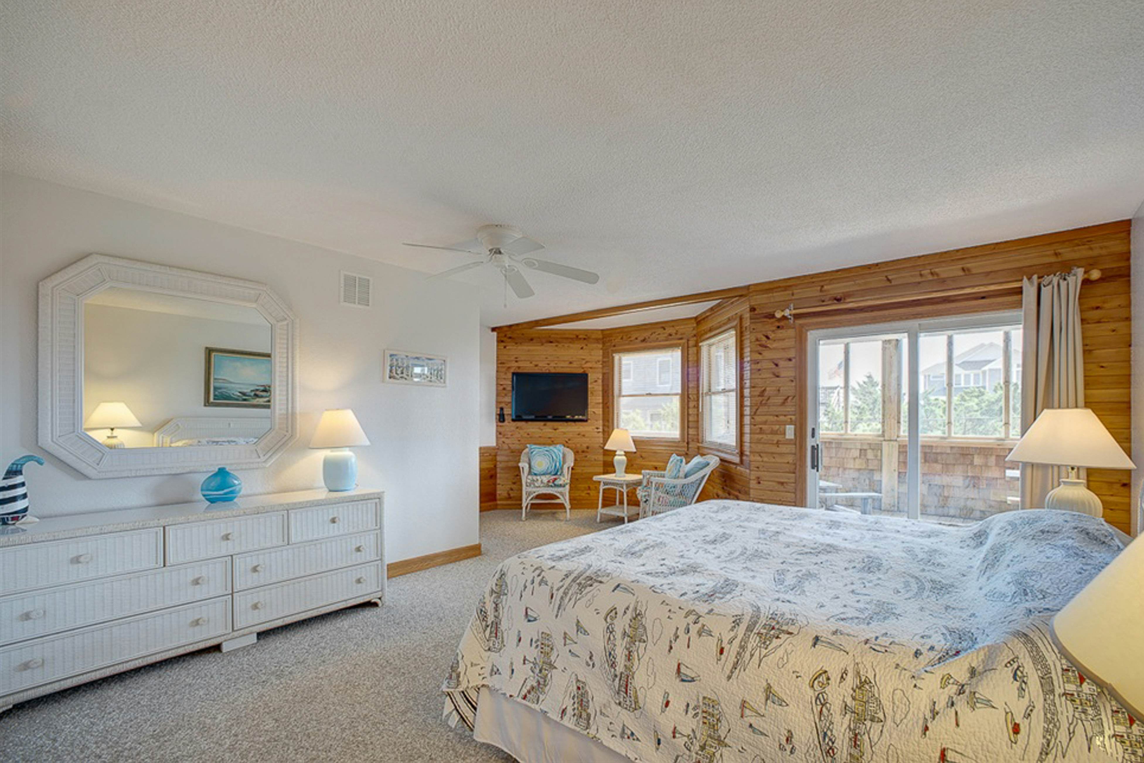 AV319 Pelican Watch 319