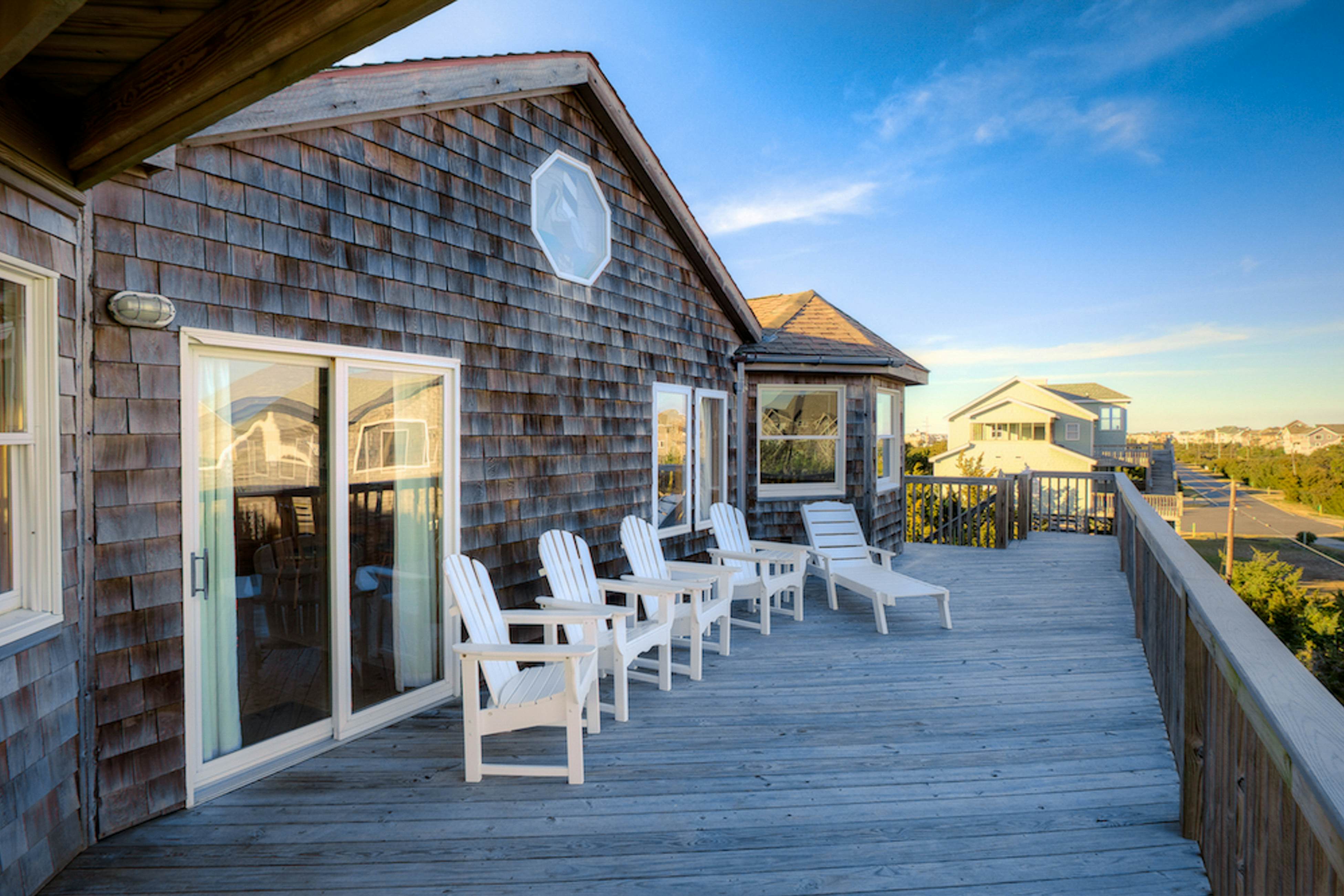 AV319 Pelican Watch 319