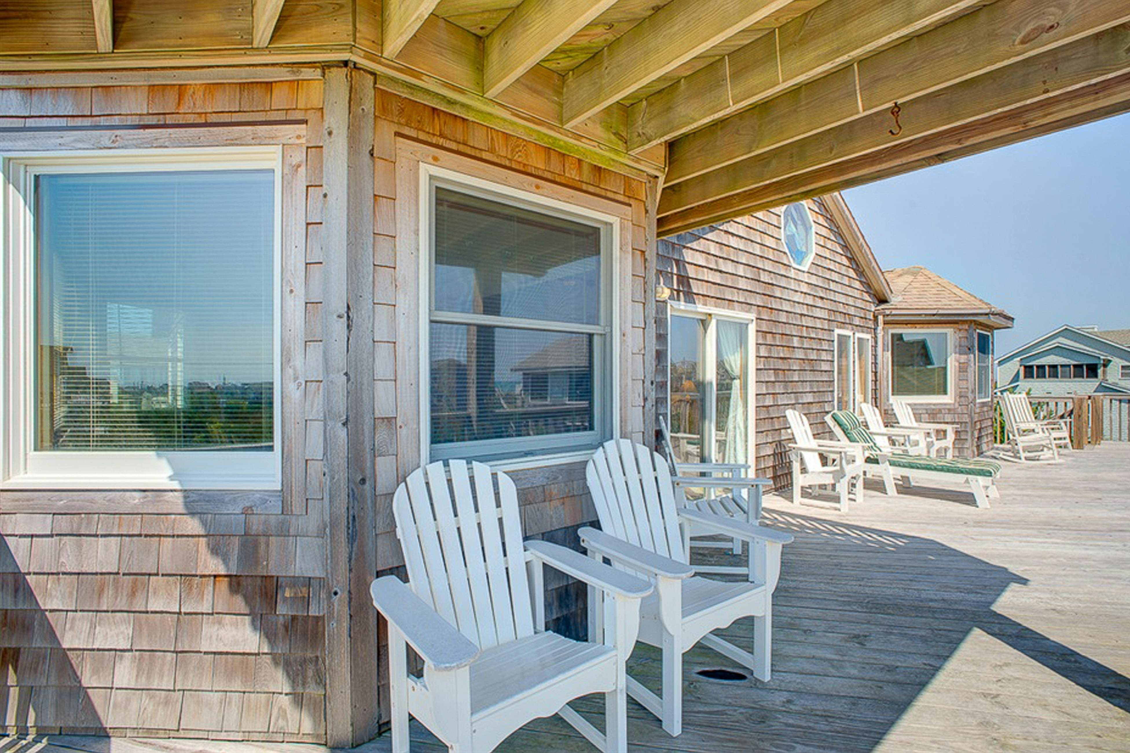 AV319 Pelican Watch 319