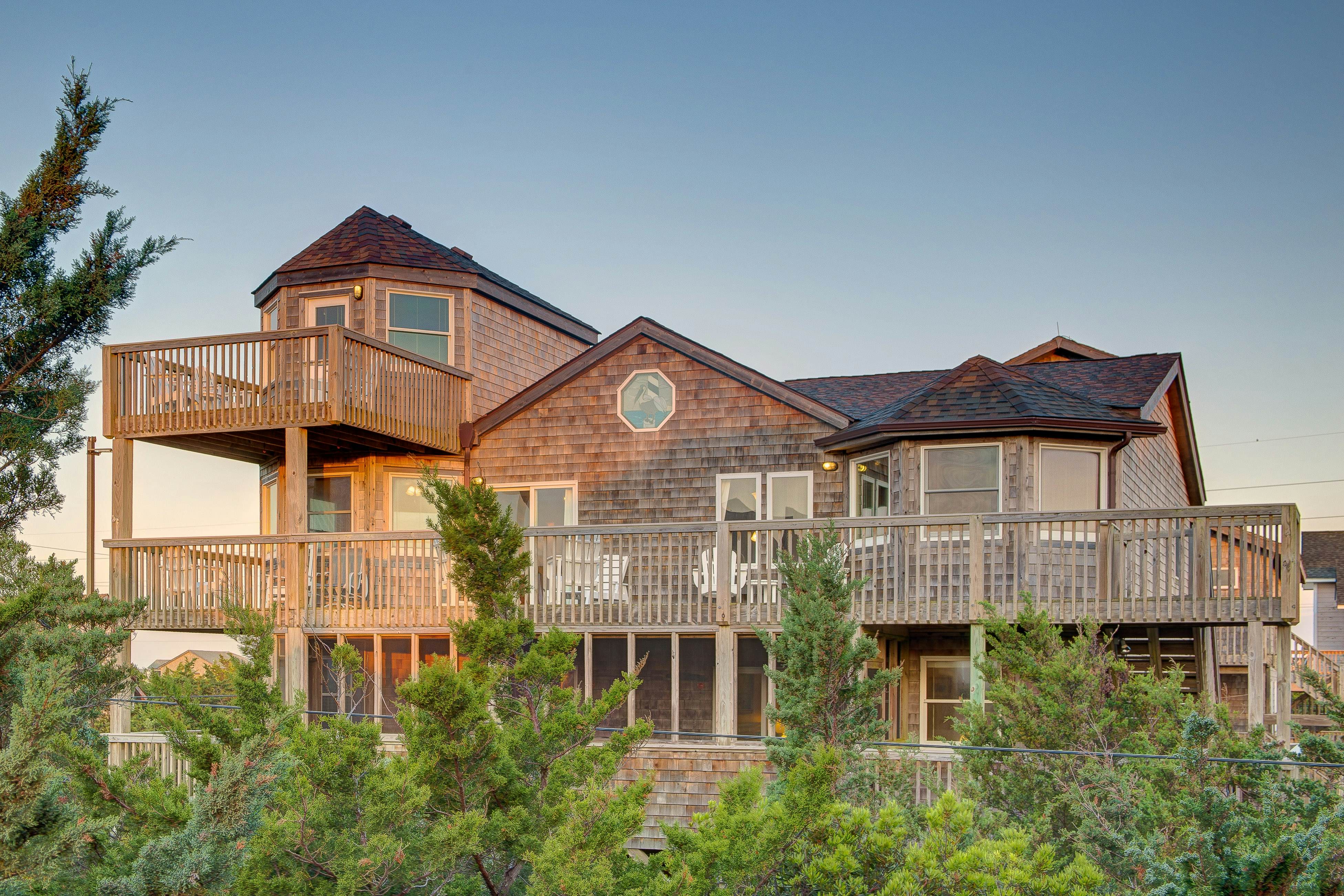 AV319 Pelican Watch 319