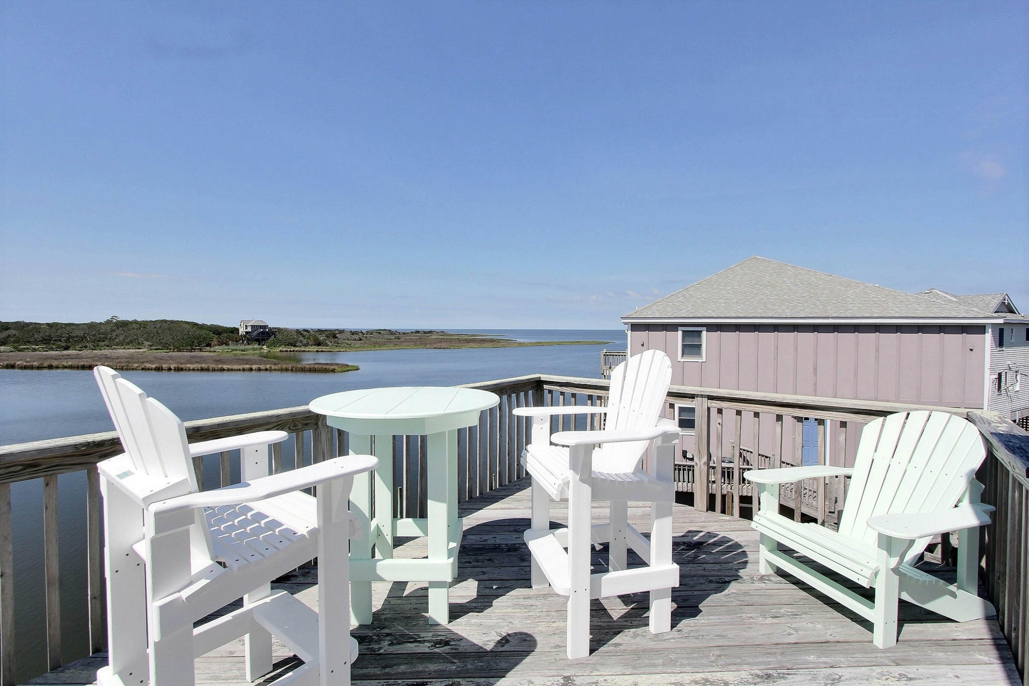 AVHC144 Sail Inn #144HC