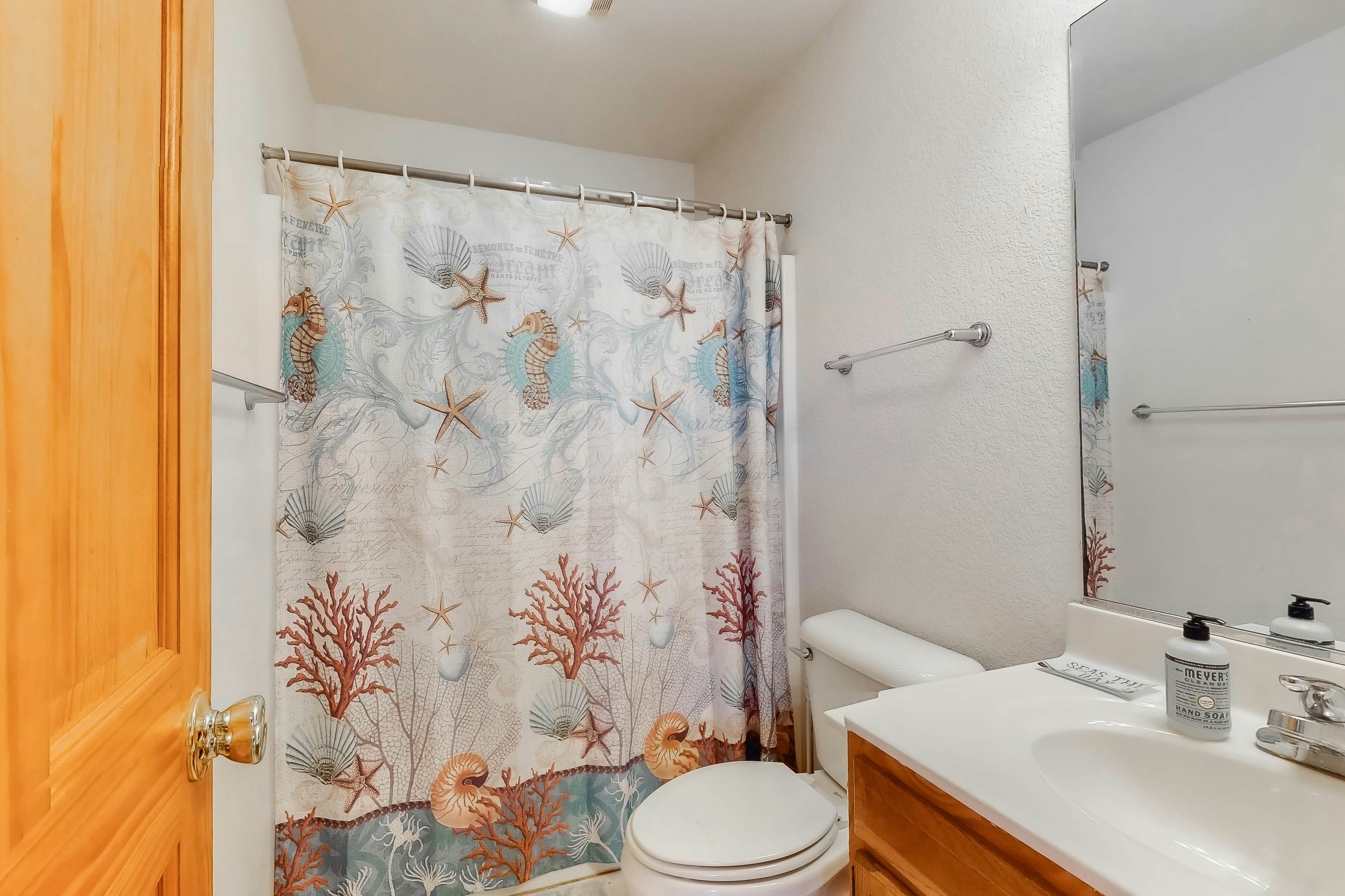 AVHC144 Sail Inn #144HC