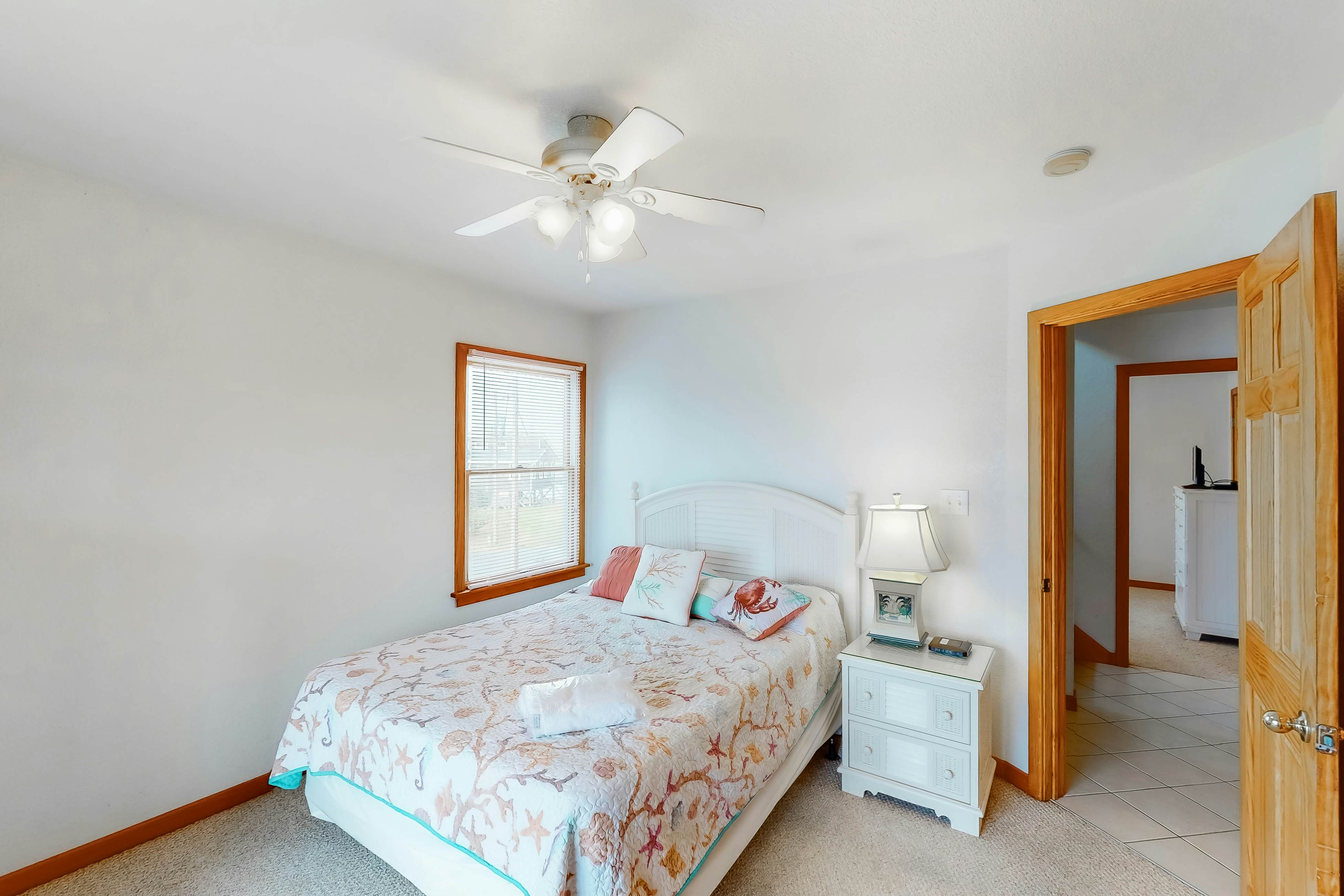 AVHC144 Sail Inn #144HC