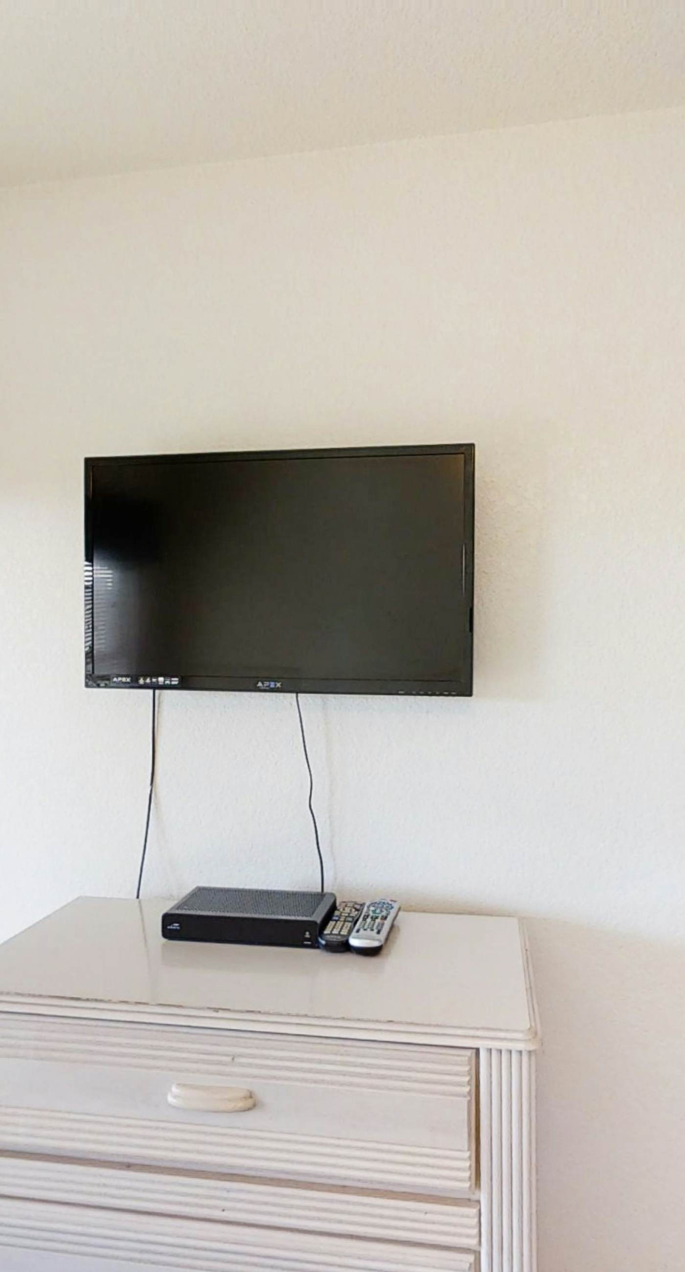 AVAC12 As Good As It Gets  #12-A