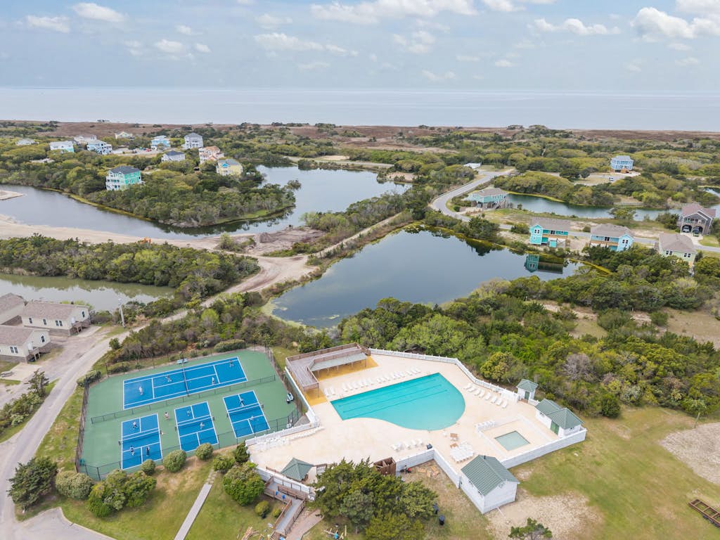 As Good As It Gets: Dog-Friendly, Private Hot Tub, Shared Pool & Views