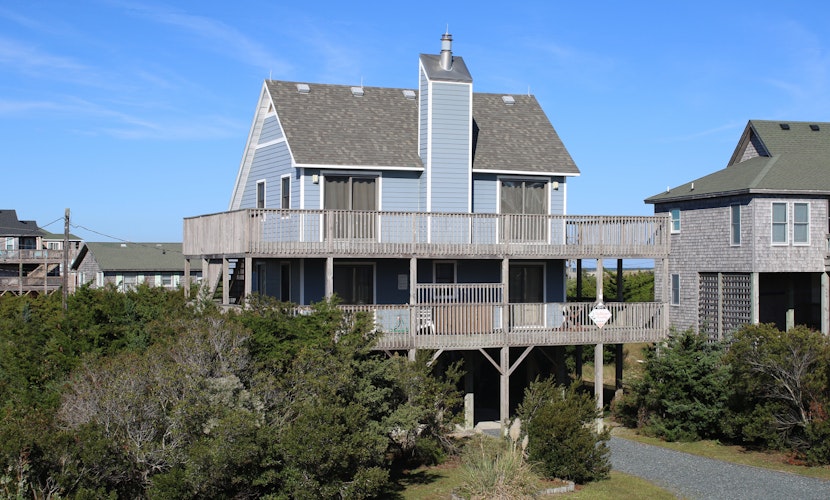 Dog-Friendly House w/ Private W/D, Private Hot Tub, Free WiFi