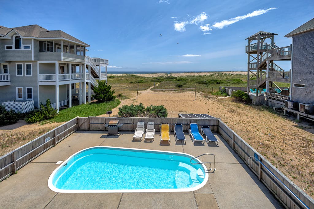 Oceanfront home with private theater, hot tub, pool & pool table
