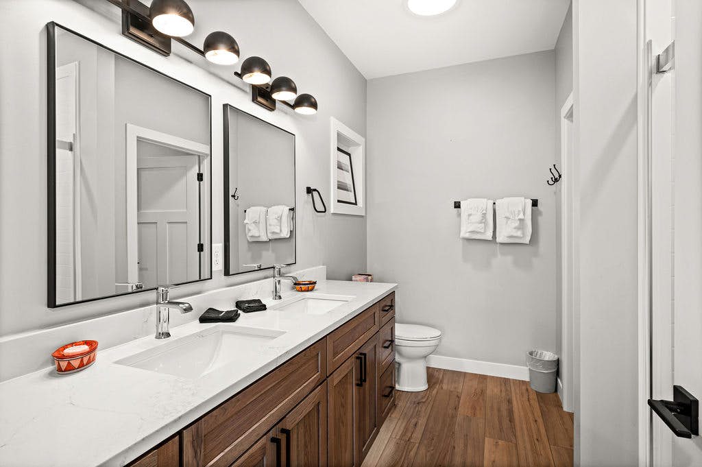 RiverWest Hunters Lookout