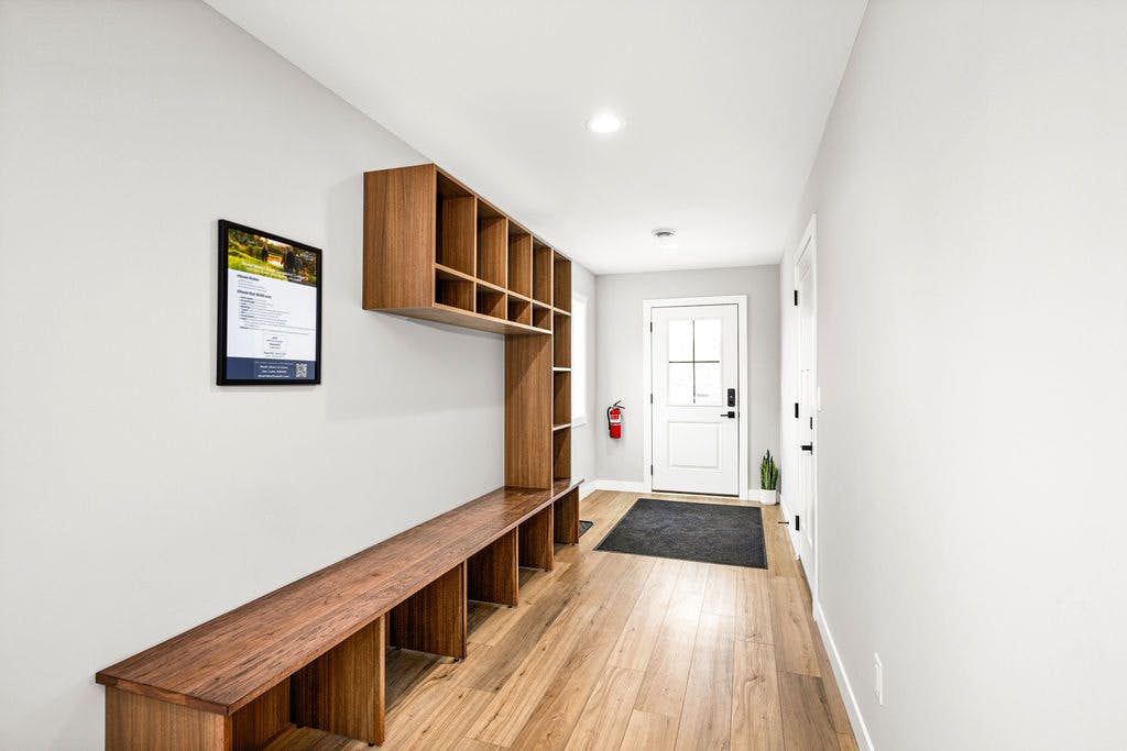 RiverWest Four Seasons Lodge