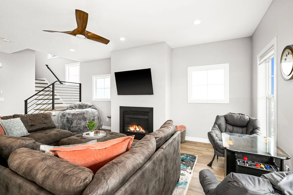 RiverWest Four Seasons Lodge