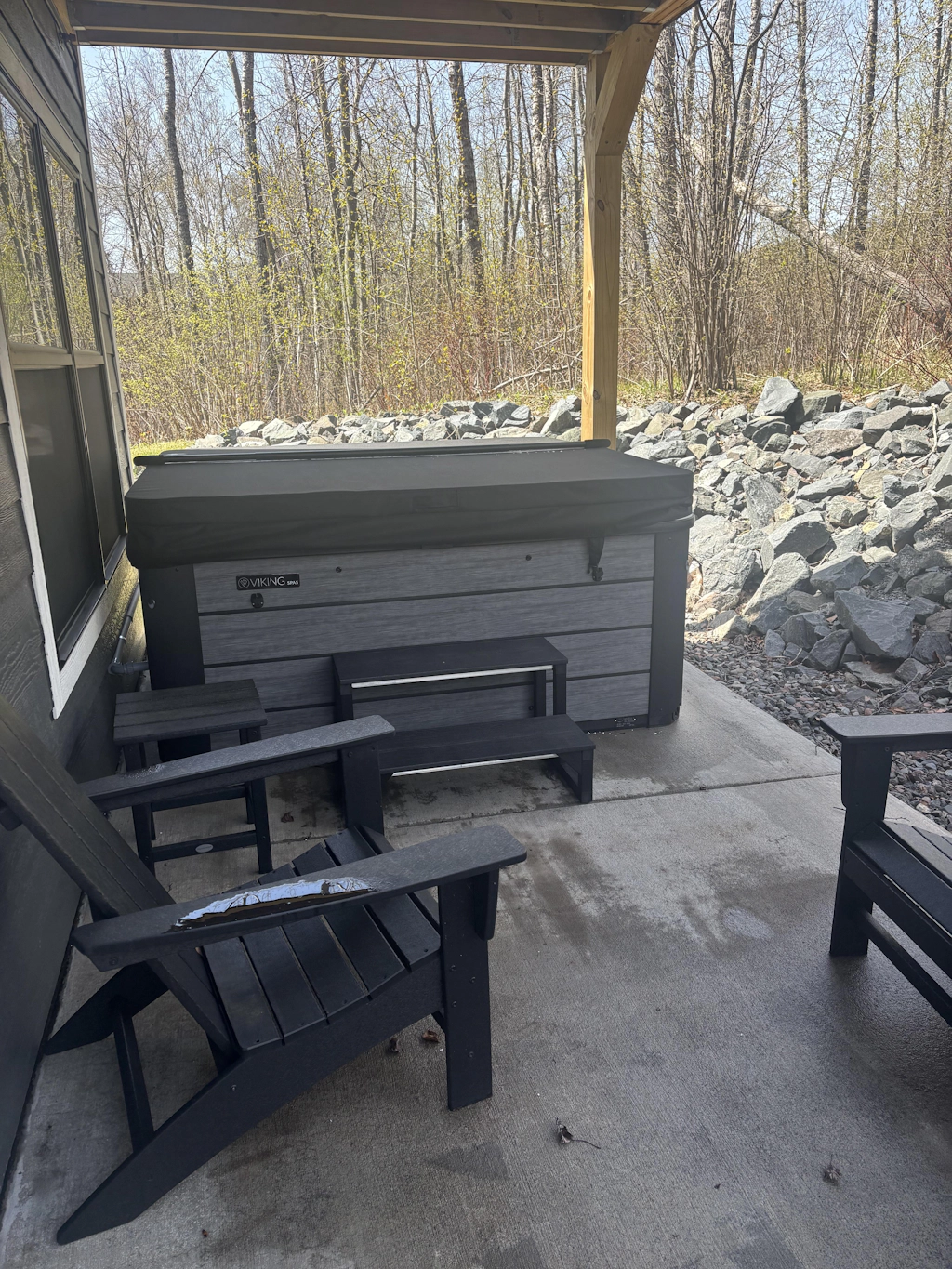 RiverWest Four Seasons Lodge