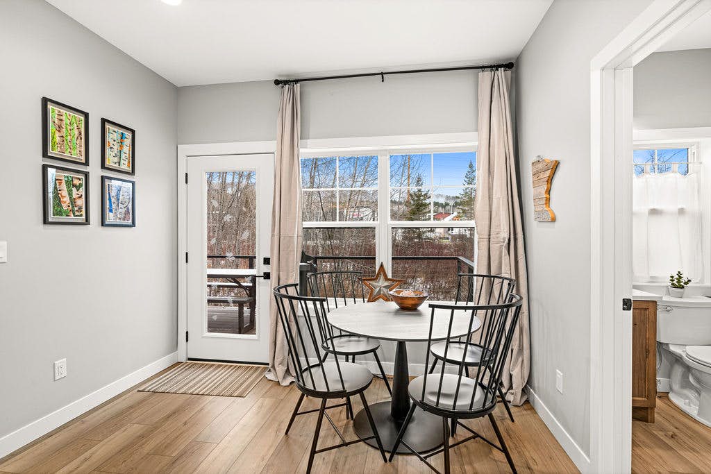 RiverWest Nordic Nest