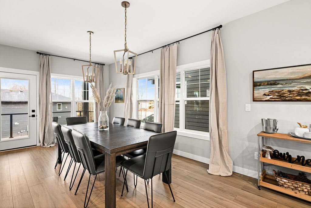 RiverWest Nordic Nest