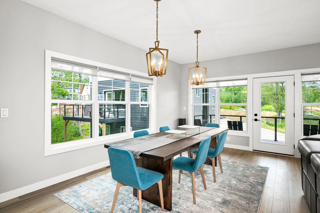 RiverWest Alpine Adventure Haus