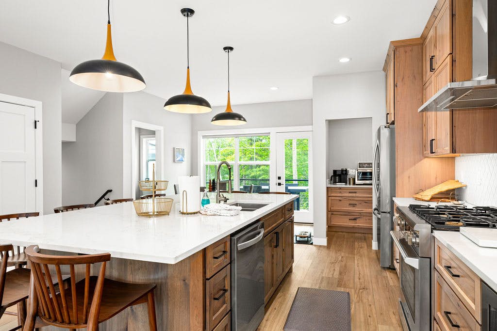 RiverWest Alpine Adventure Haus