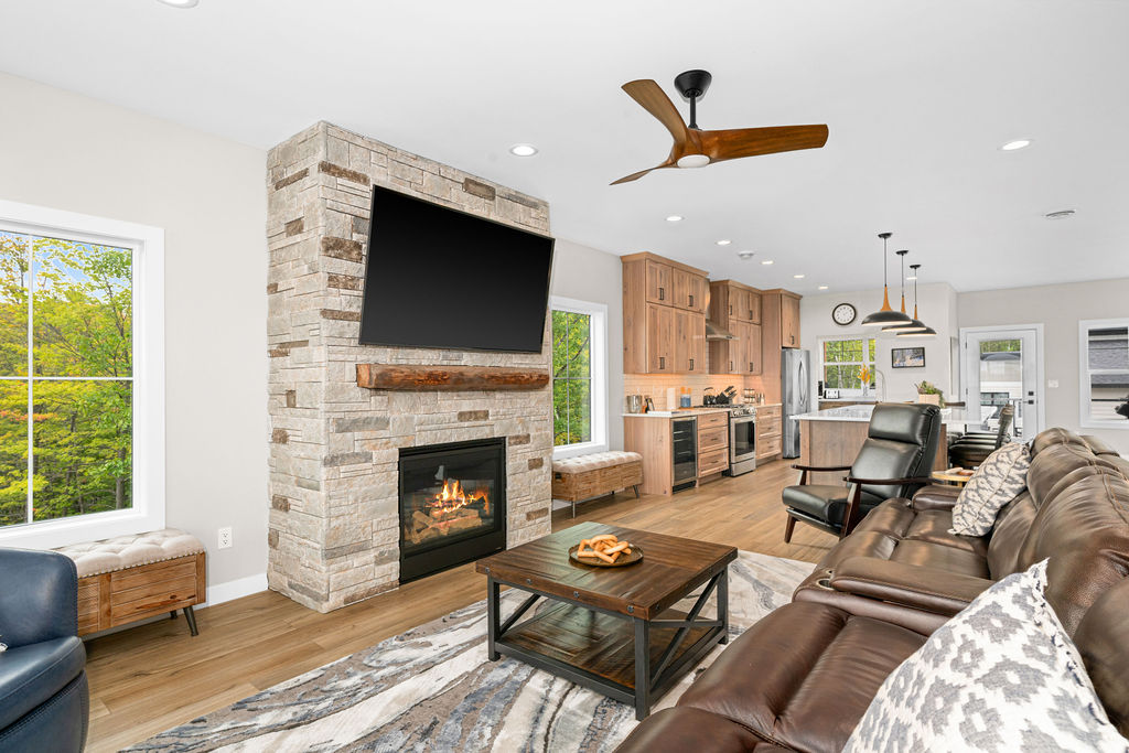 RiverWest at Spirit Mountain Oasis-Hot Tub- Sauna-25% off Ski Tickets