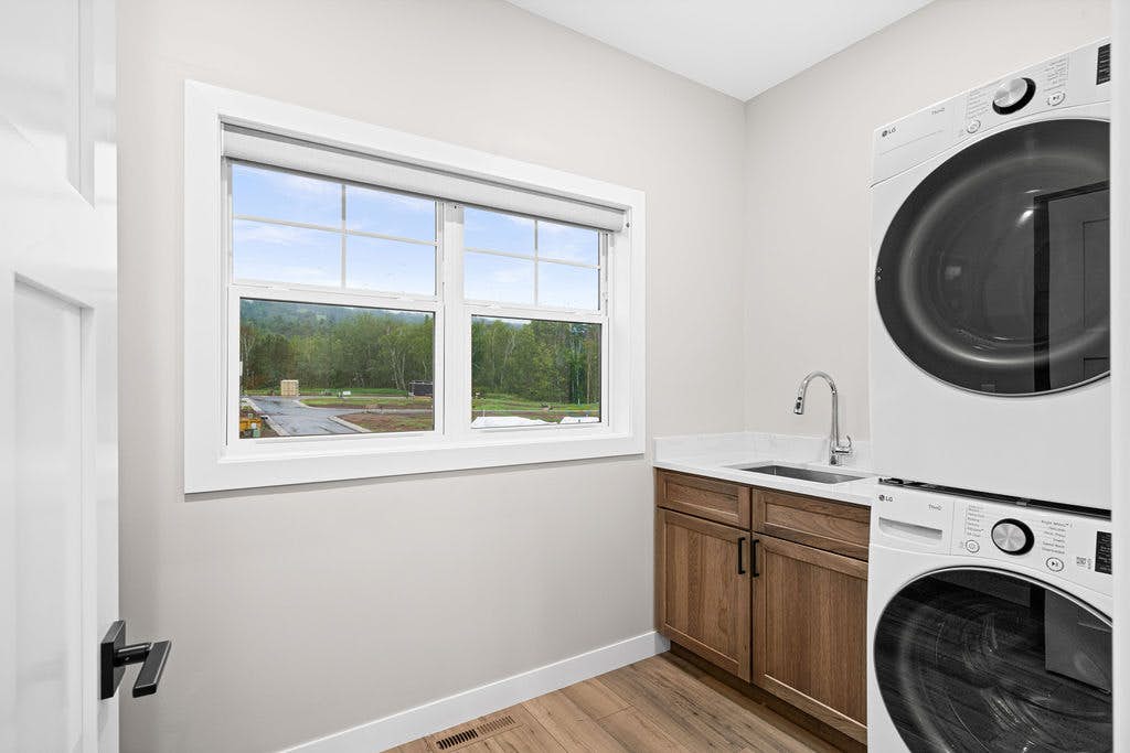 RiverWest Stones Throw Chalet