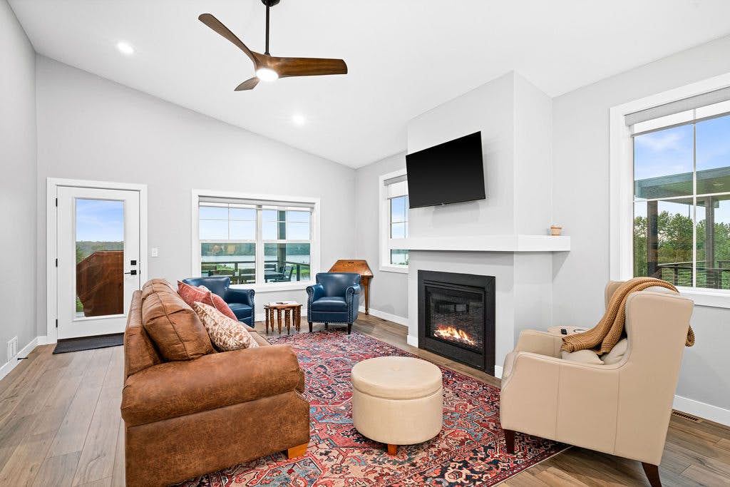 RiverWest Stones Throw Chalet