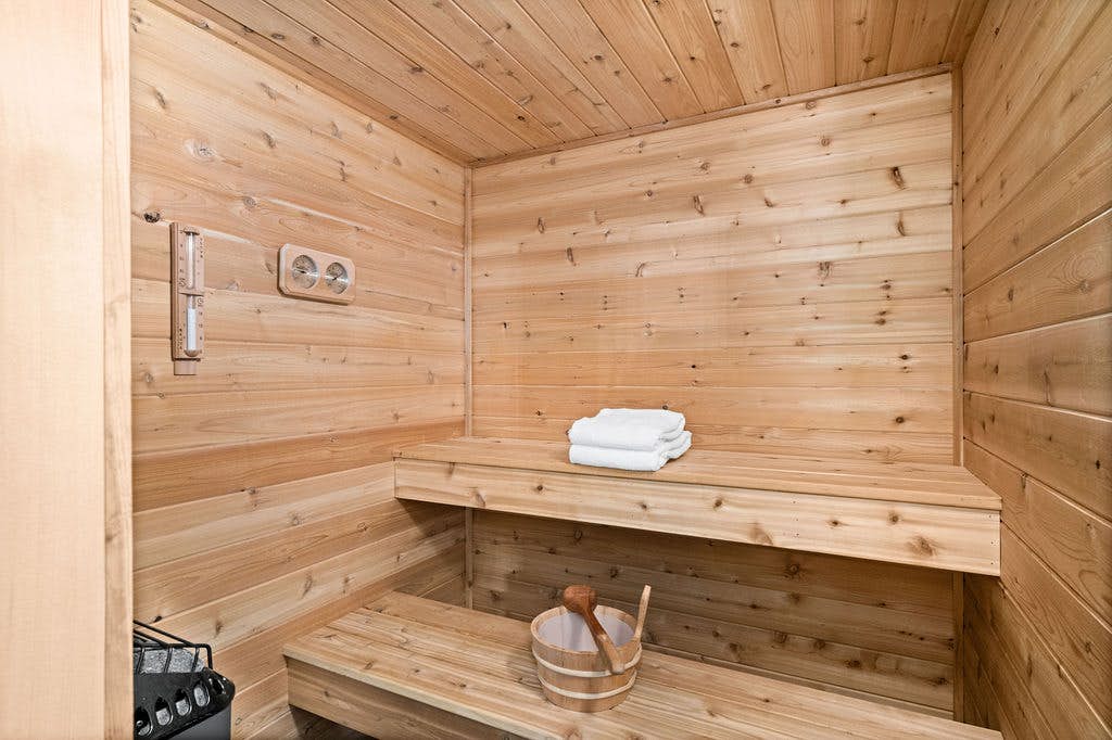 RiverWest Stones Throw Chalet