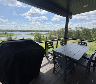 RiverWest Superior Chalet