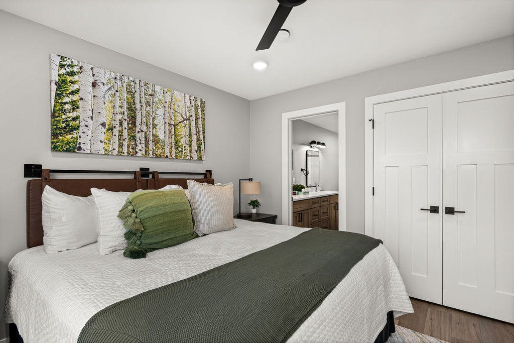 RiverWest River's Edge