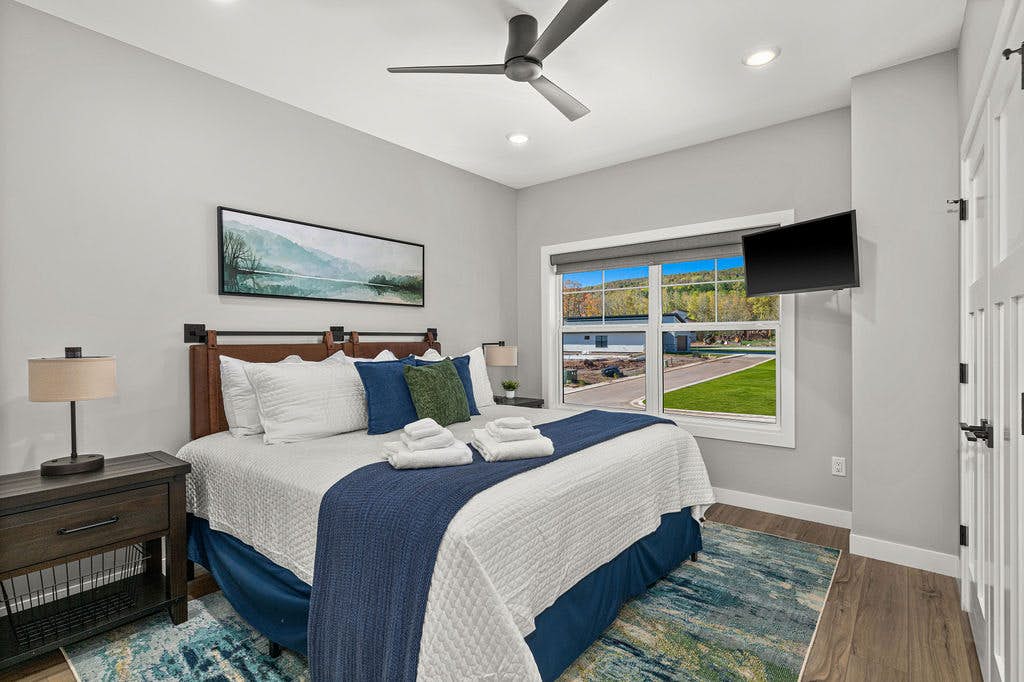 RiverWest River's Edge