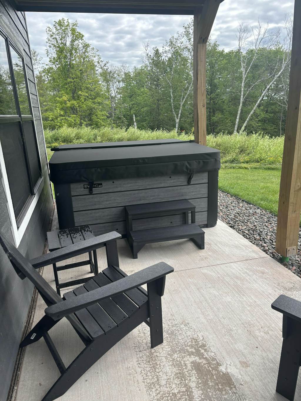 RiverWest Kayak View -Hot Tub - Riverview-Dog Friendly
