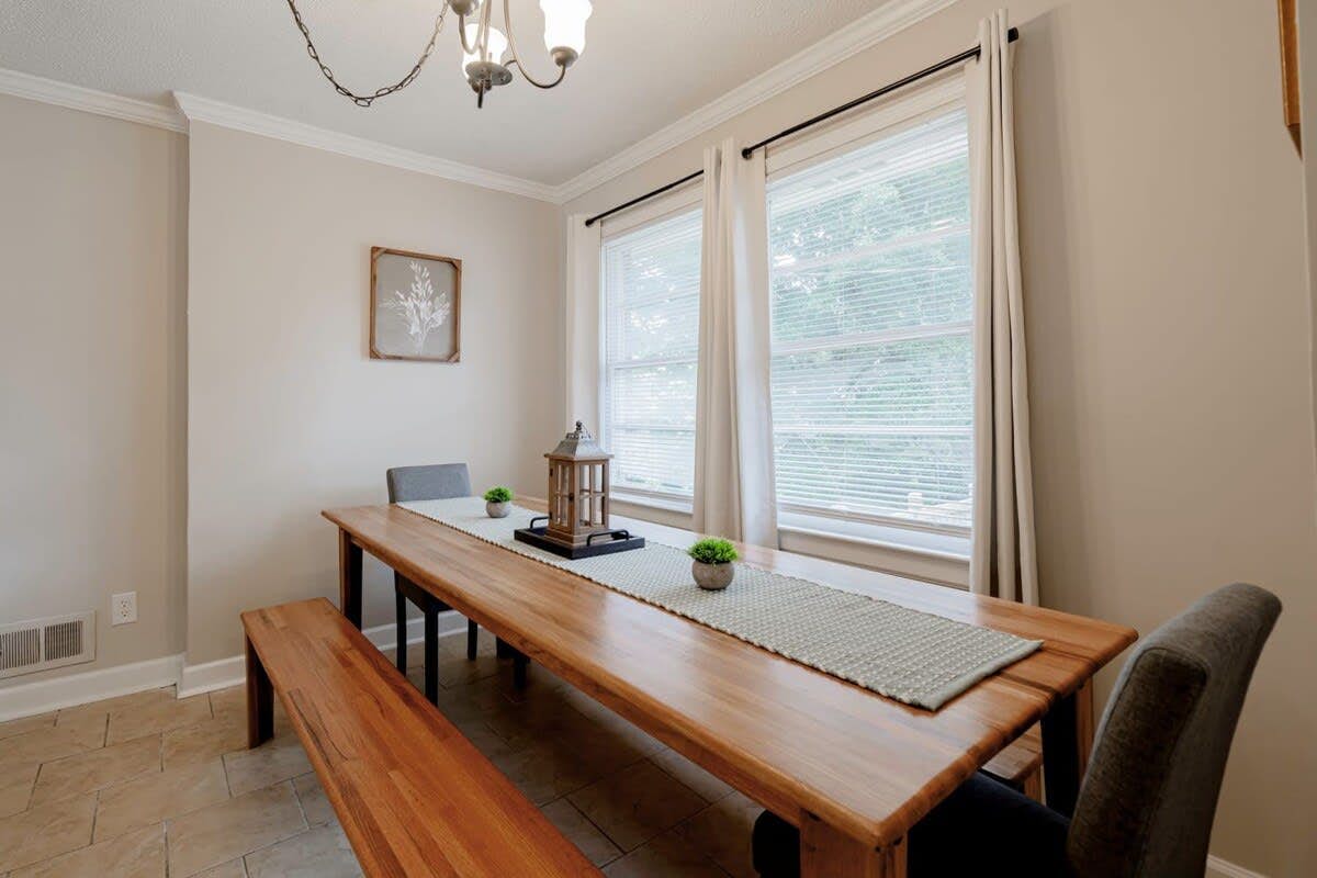 Z_4017RnnieSt_Columbia