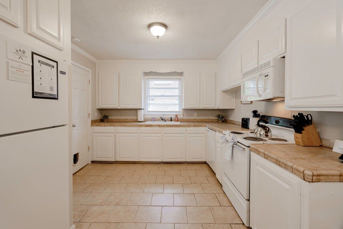 Z_4017RnnieSt_Columbia