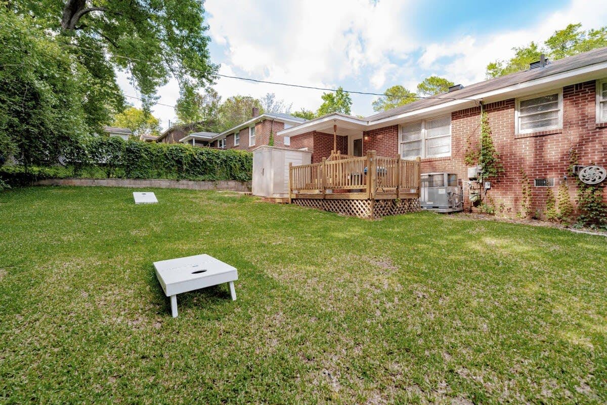 Z_4017RnnieSt_Columbia