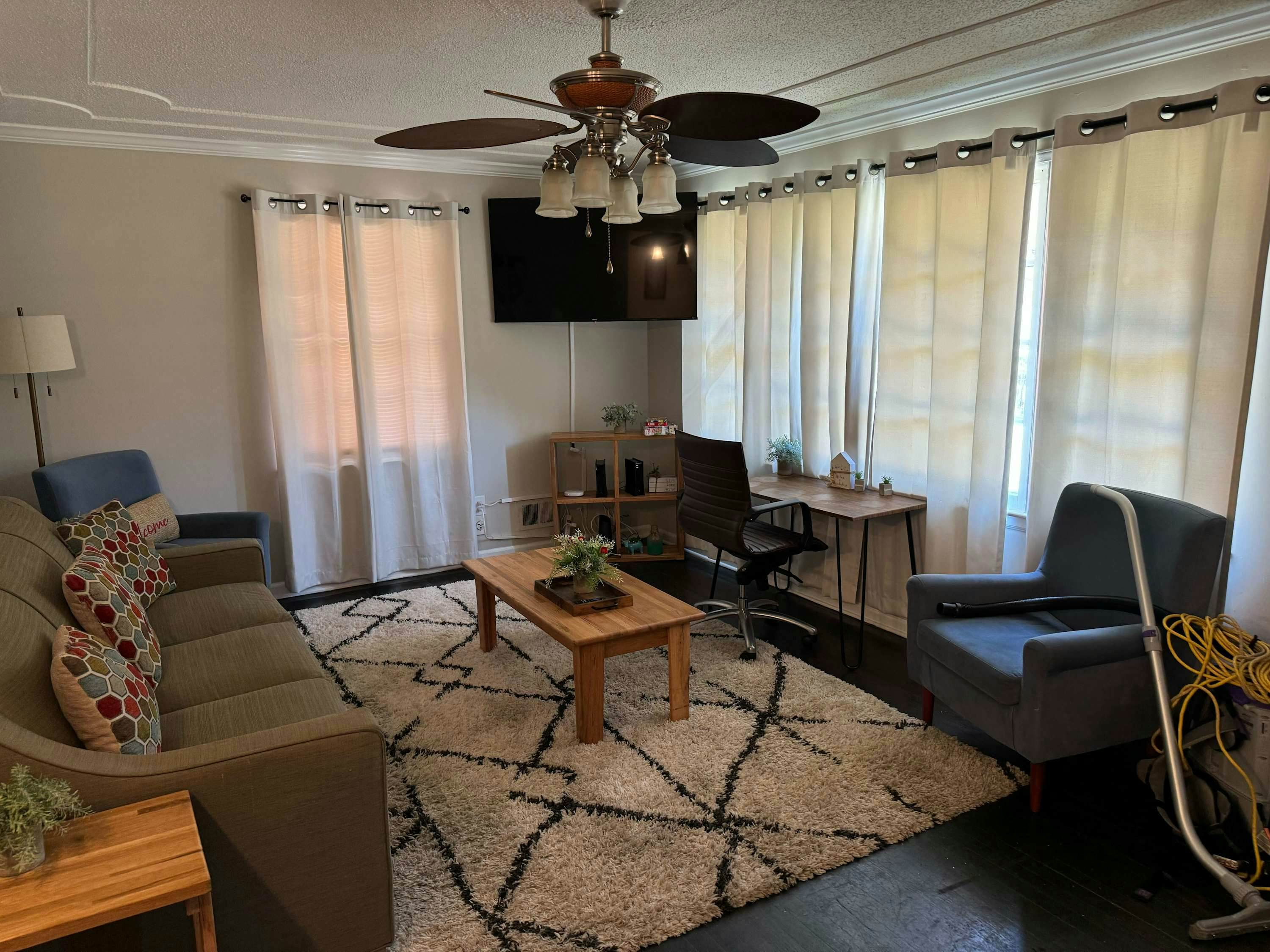 Z_4017RnnieSt_Columbia