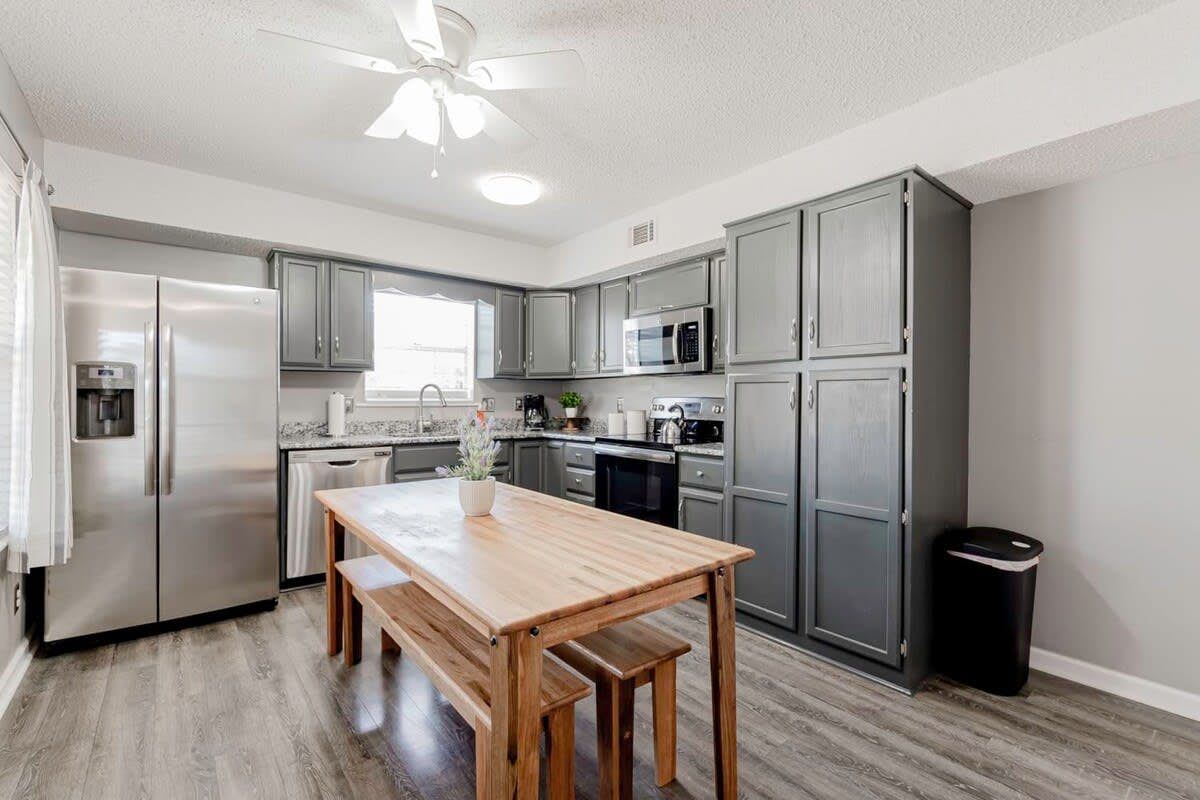 V_125WynnsmTr_Lexington