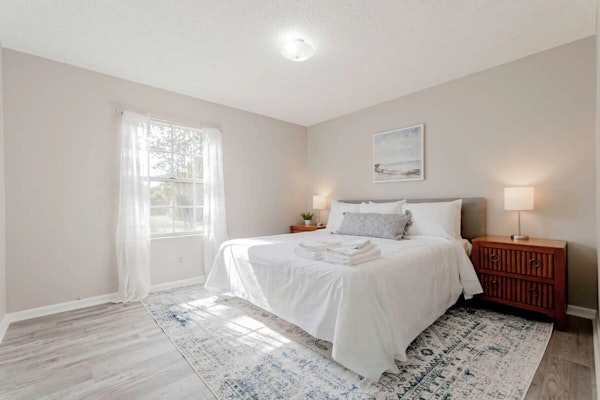 15 Mins to Columbia Airport - Win-Some At Wynnsum!