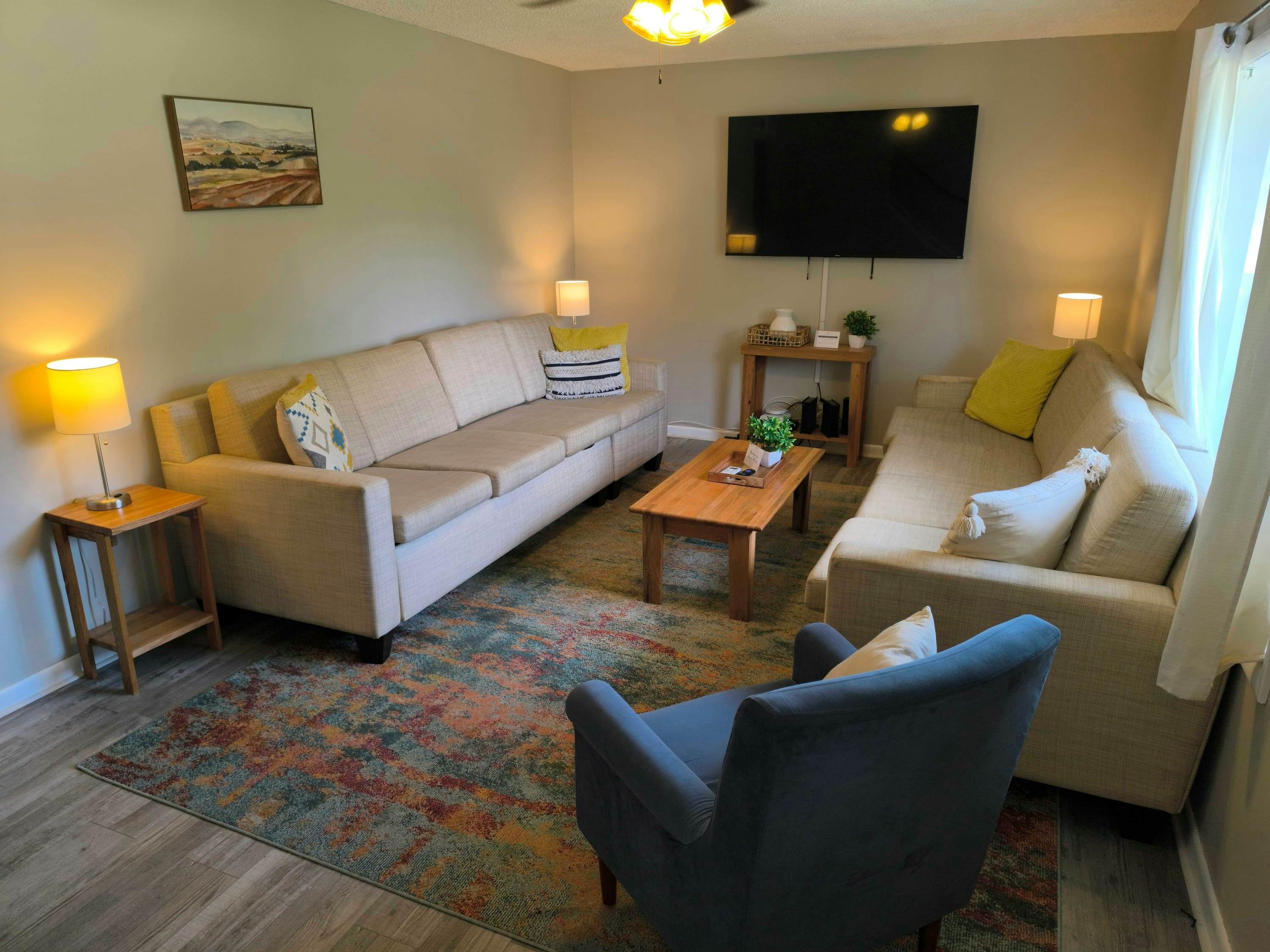 V_125WynnsmTr_Lexington