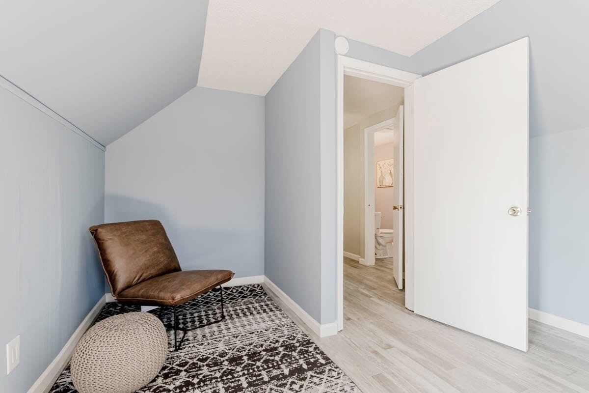 V_125WynnsmTr_Lexington