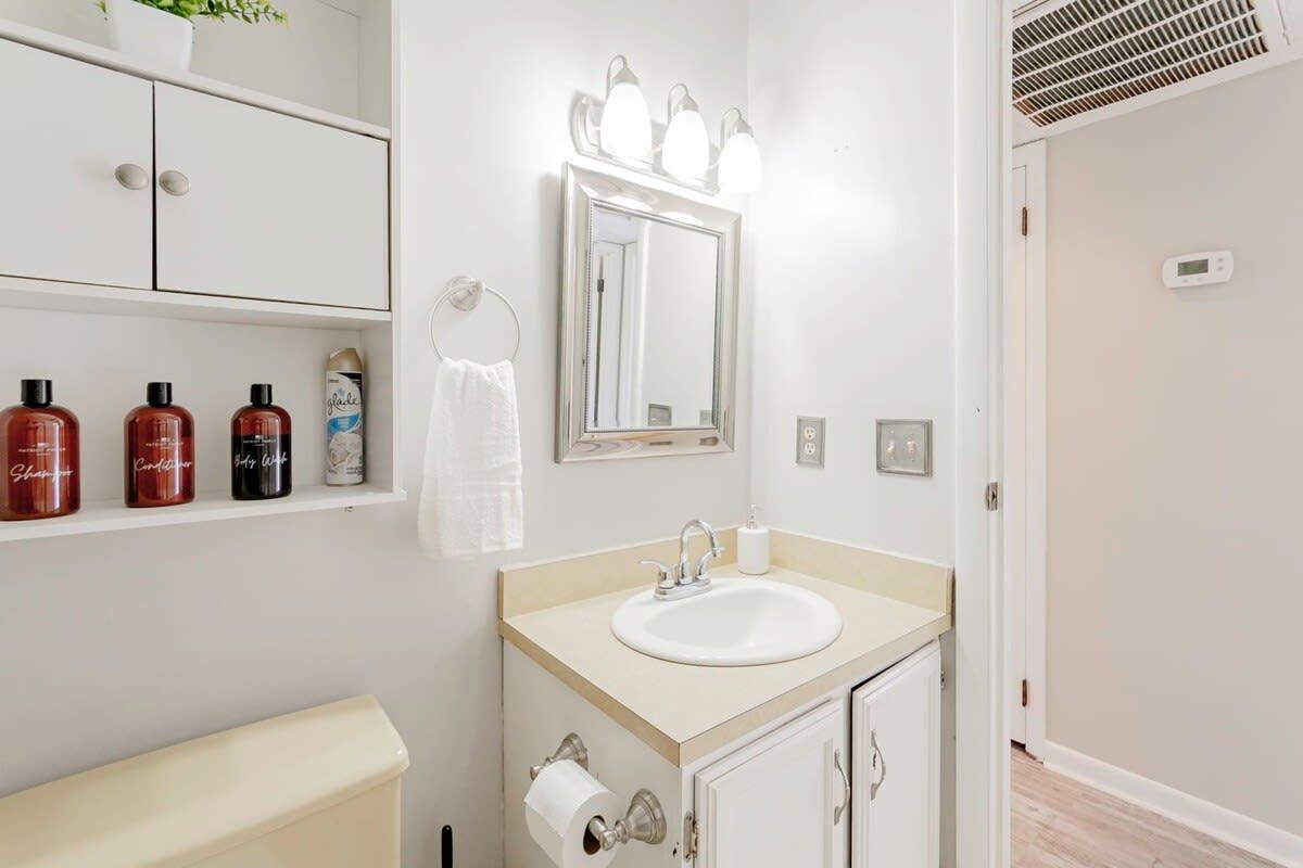 V_125WynnsmTr_Lexington