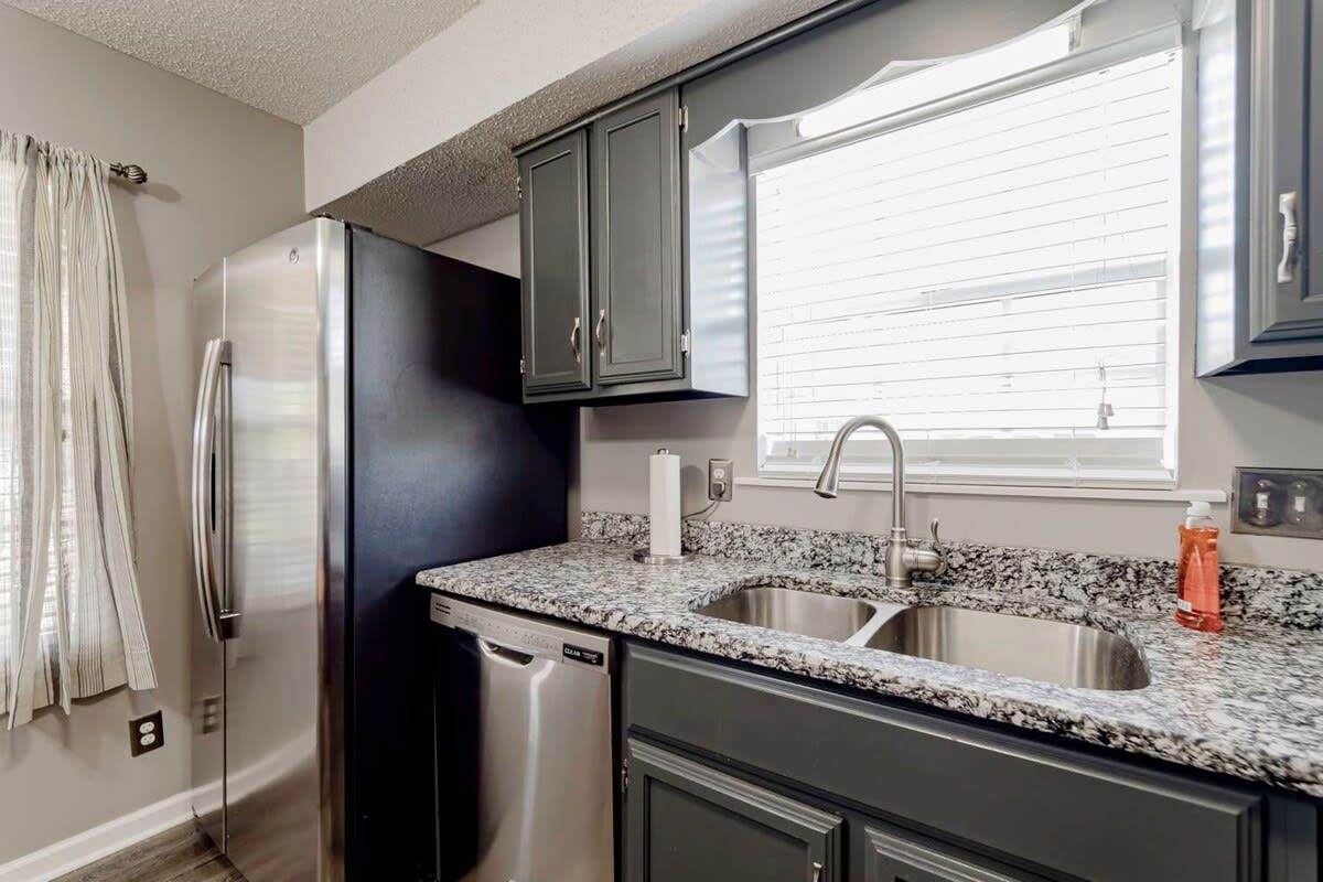 V_125WynnsmTr_Lexington