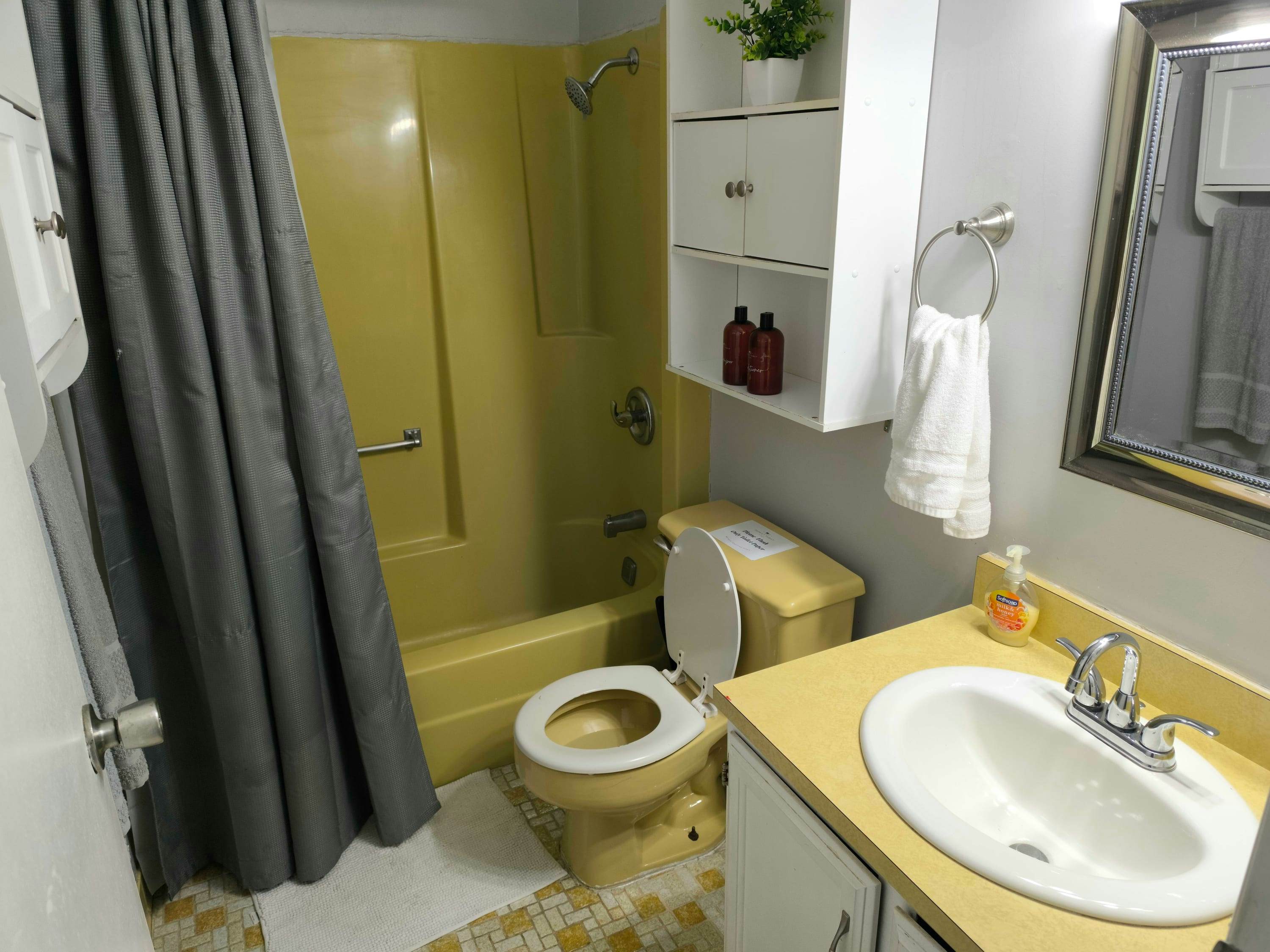 V_125WynnsmTr_Lexington