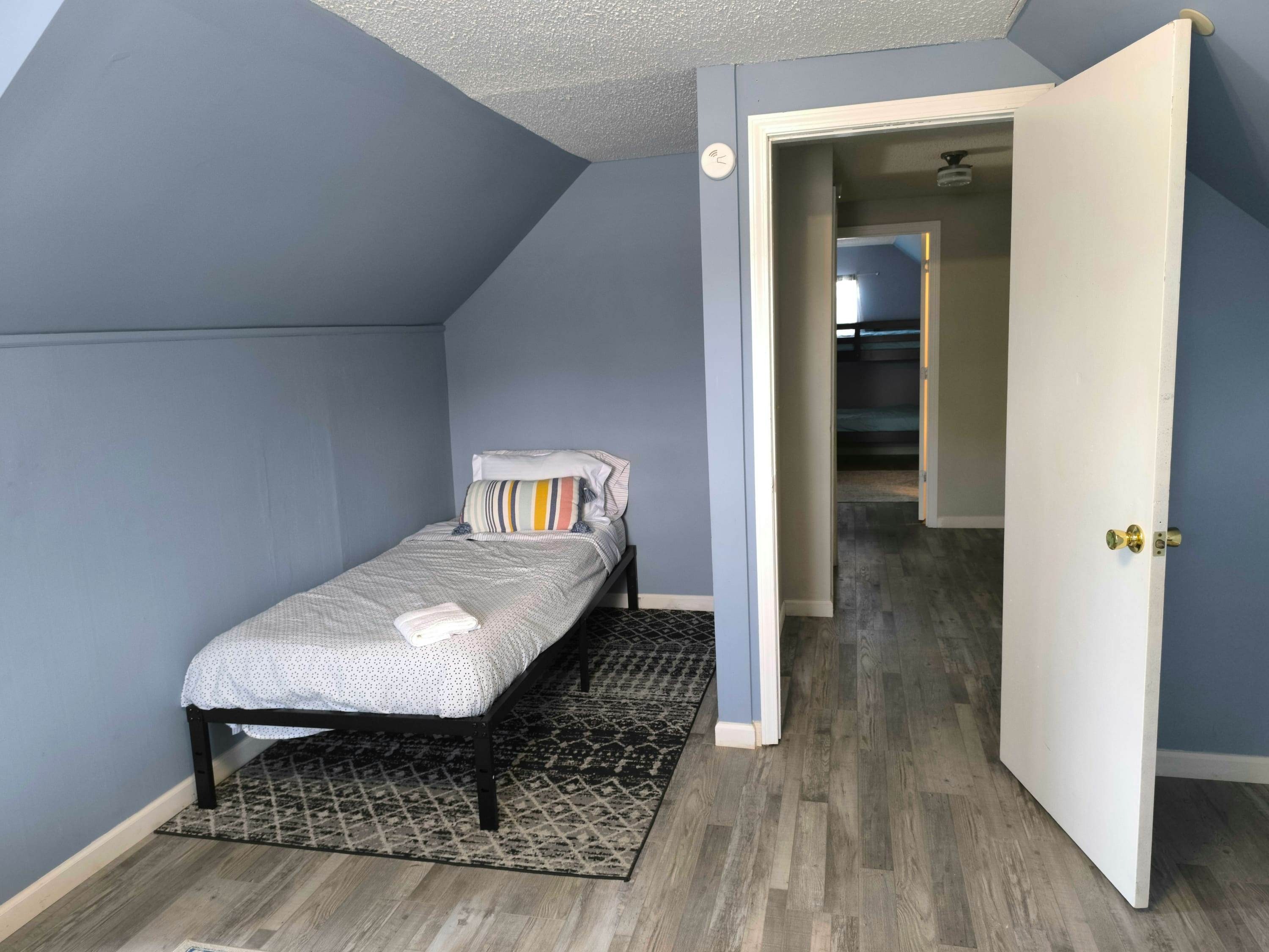 V_125WynnsmTr_Lexington