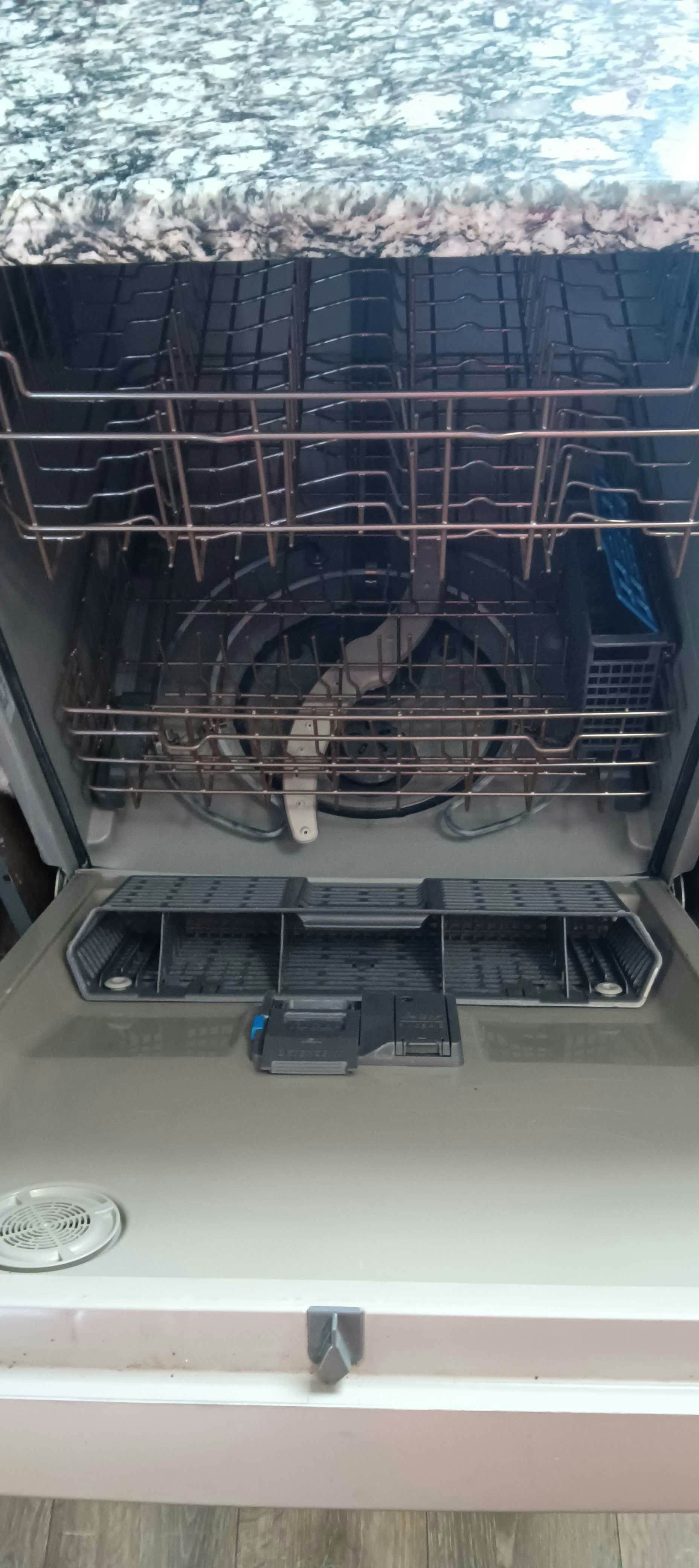 V_125WynnsmTr_Lexington