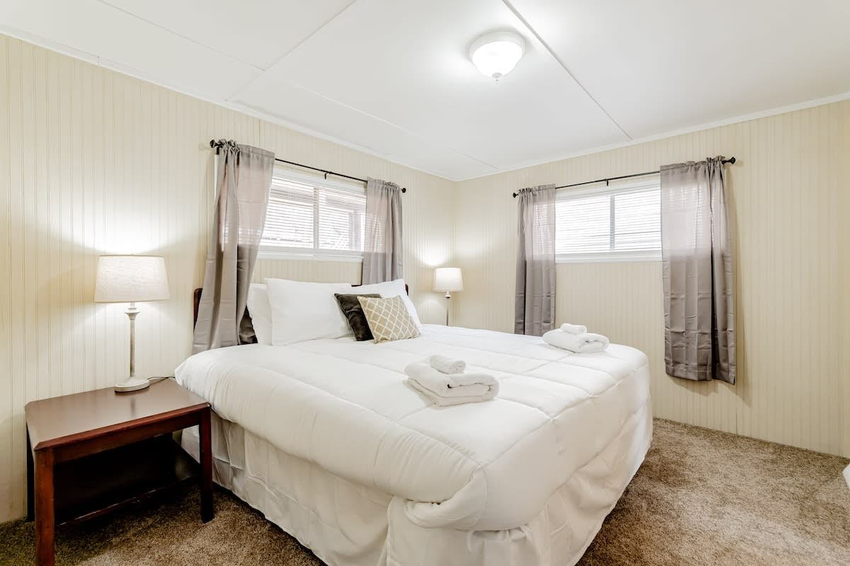 V_409TylrSt_C_West_Columbia