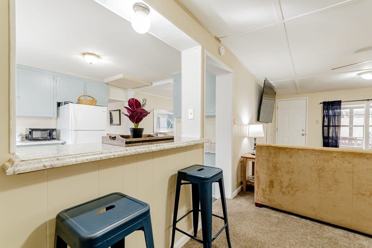 V_409TylrSt_C_West_Columbia