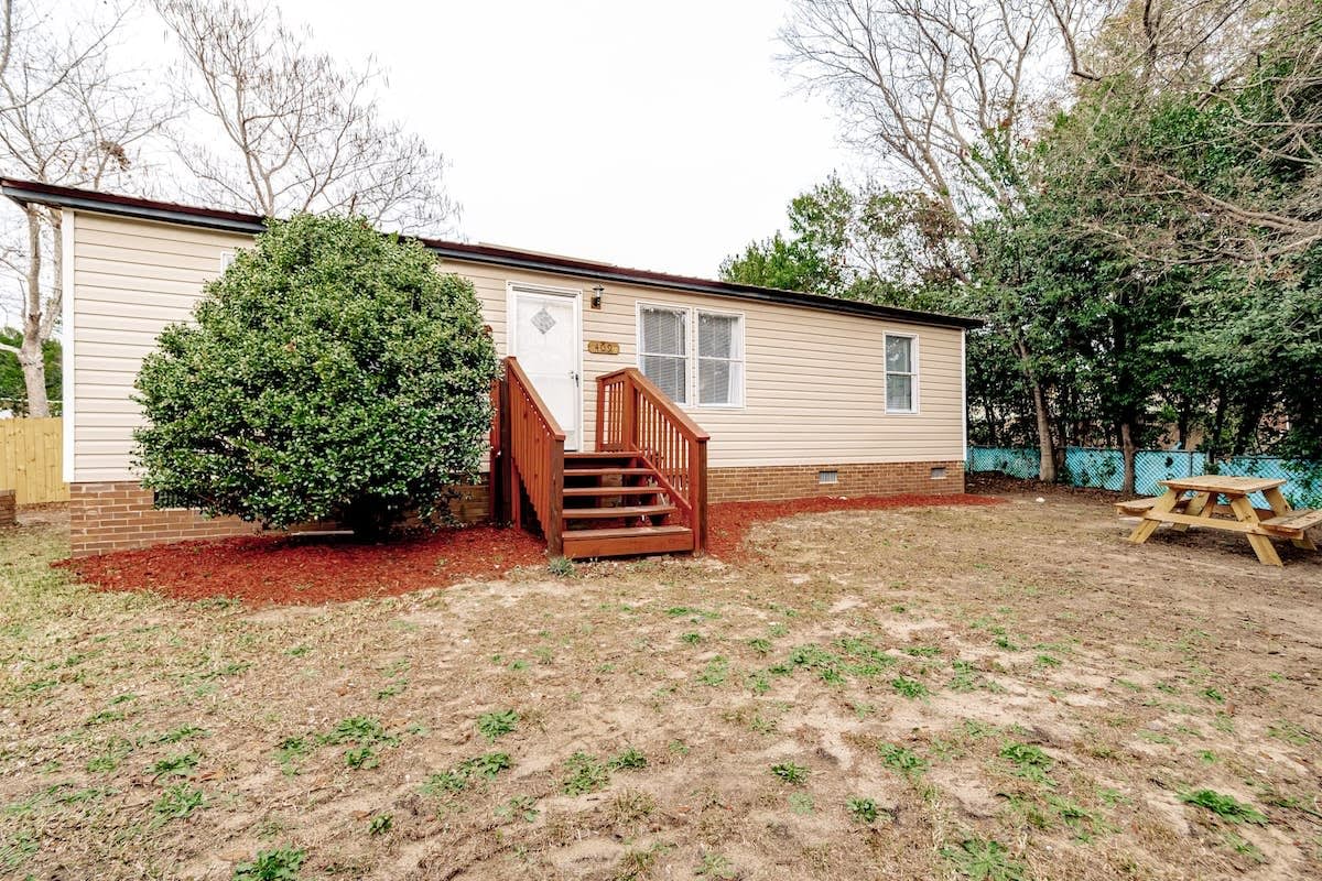 V_409TylrSt_C_West_Columbia